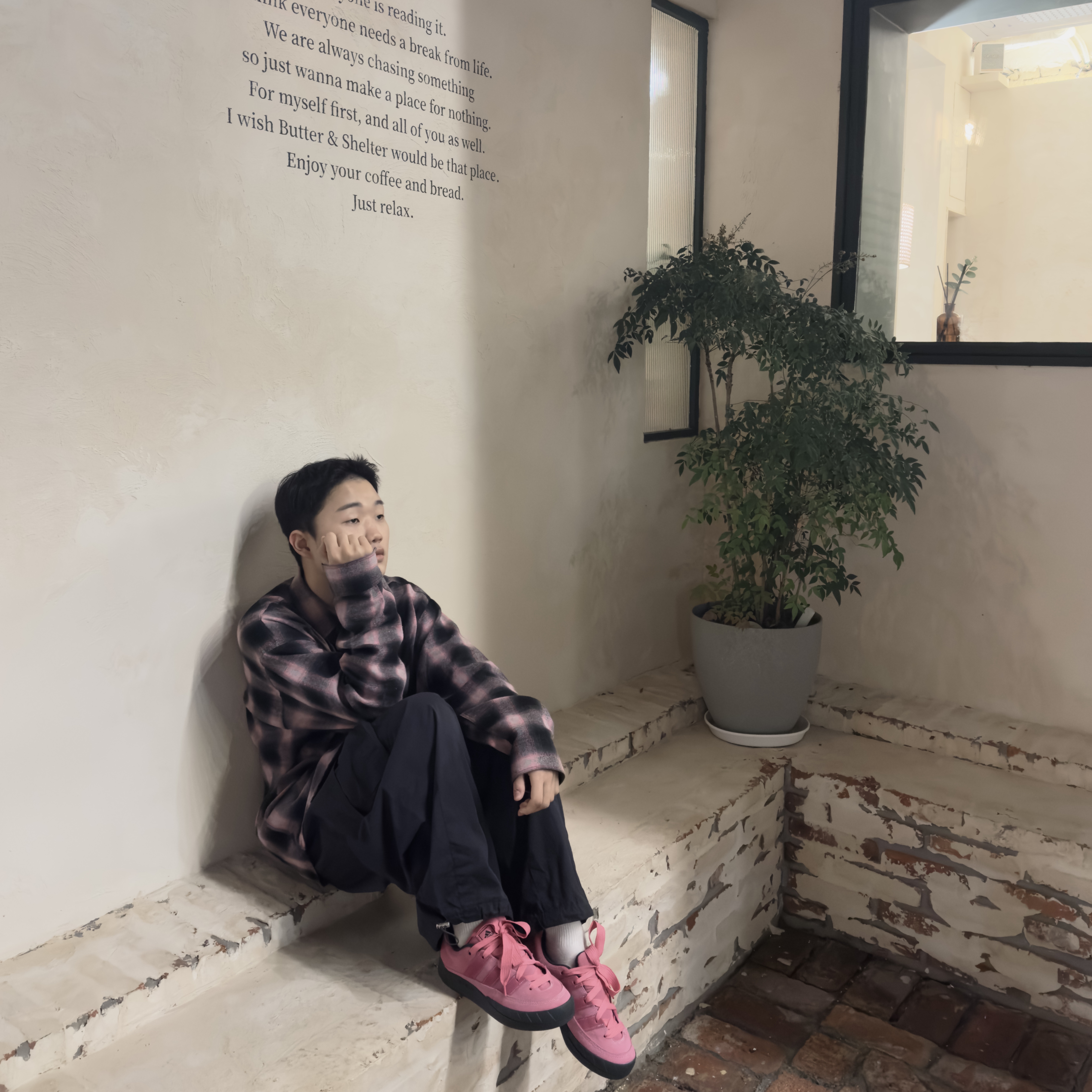 (W) Adidas Adimatic Pink Fusion 착용 스타일 - 3