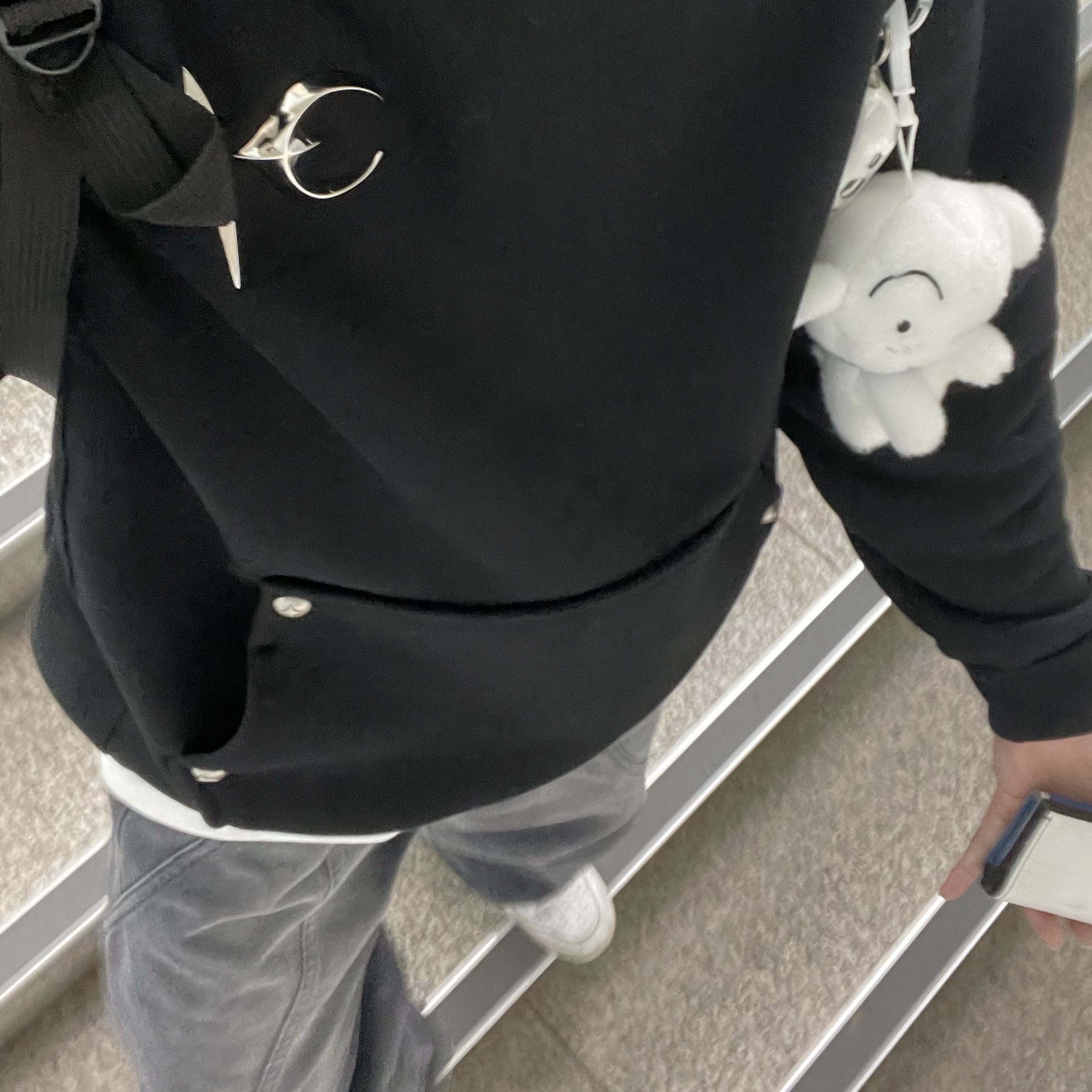 Thug Club Armor Hoodie Black 착용 스타일