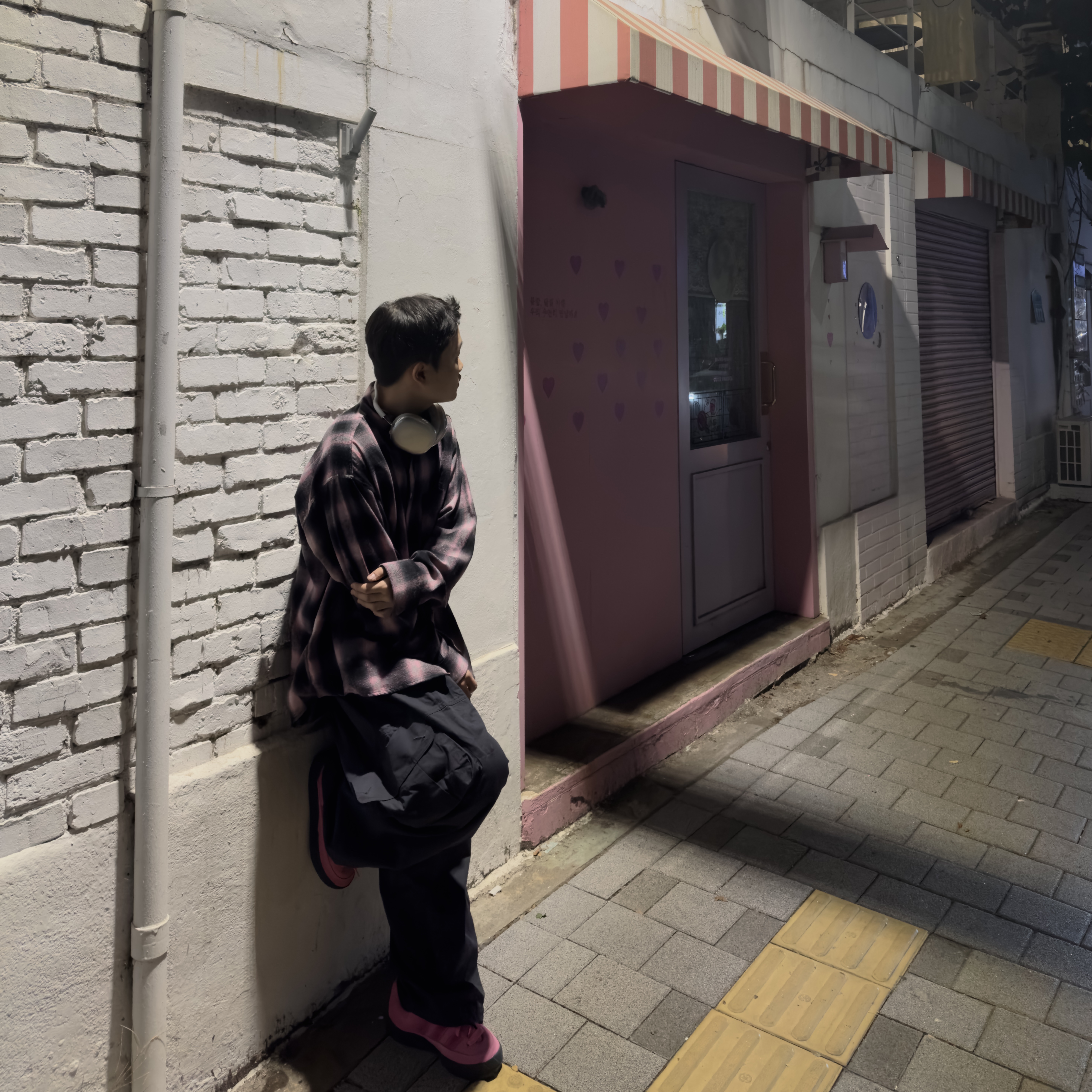 (W) Adidas Adimatic Pink Fusion 착용 스타일 - 1