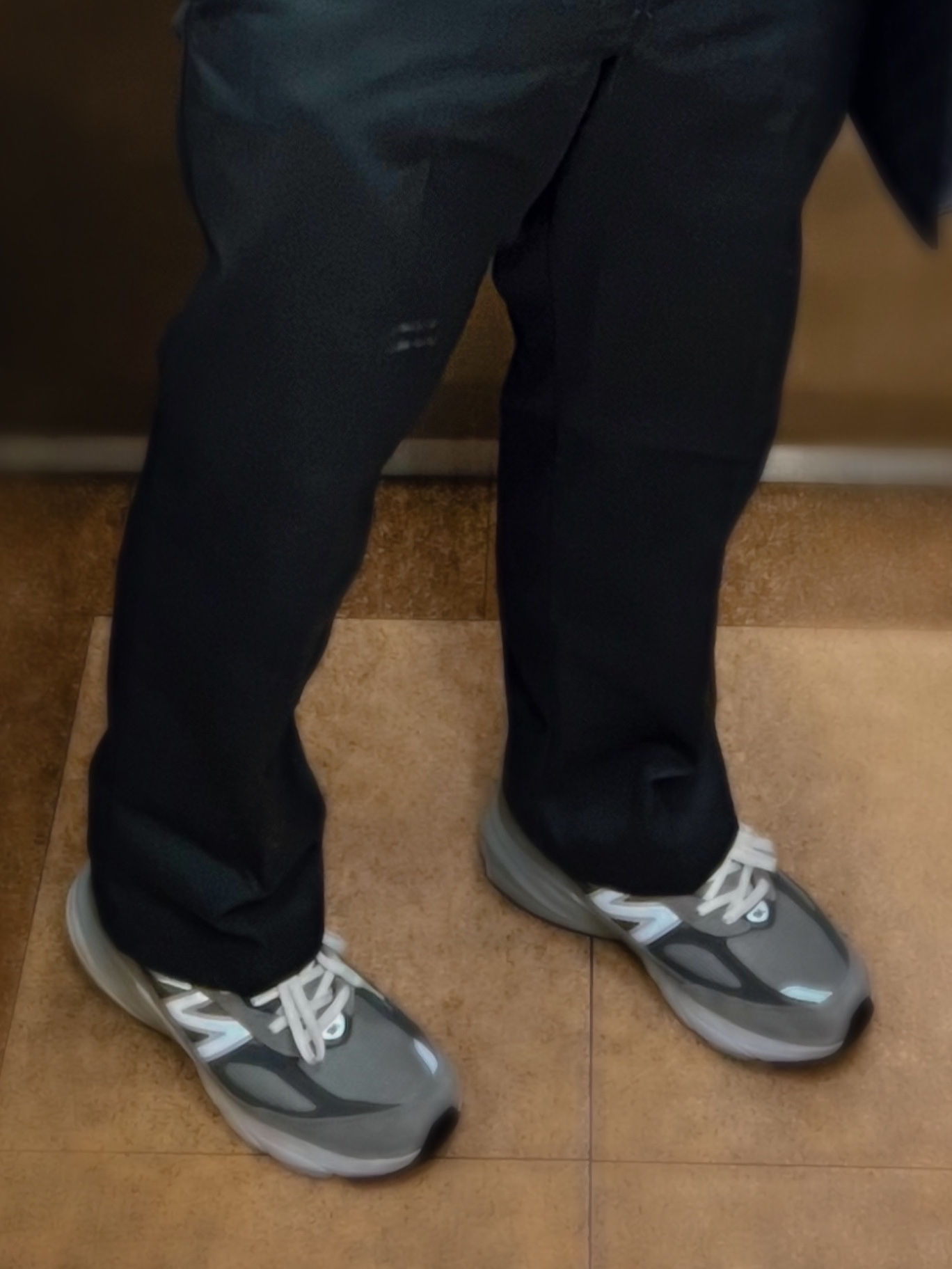 New Balance 990v6 Made in USA Grey - D Standard 착용 스타일 - 2