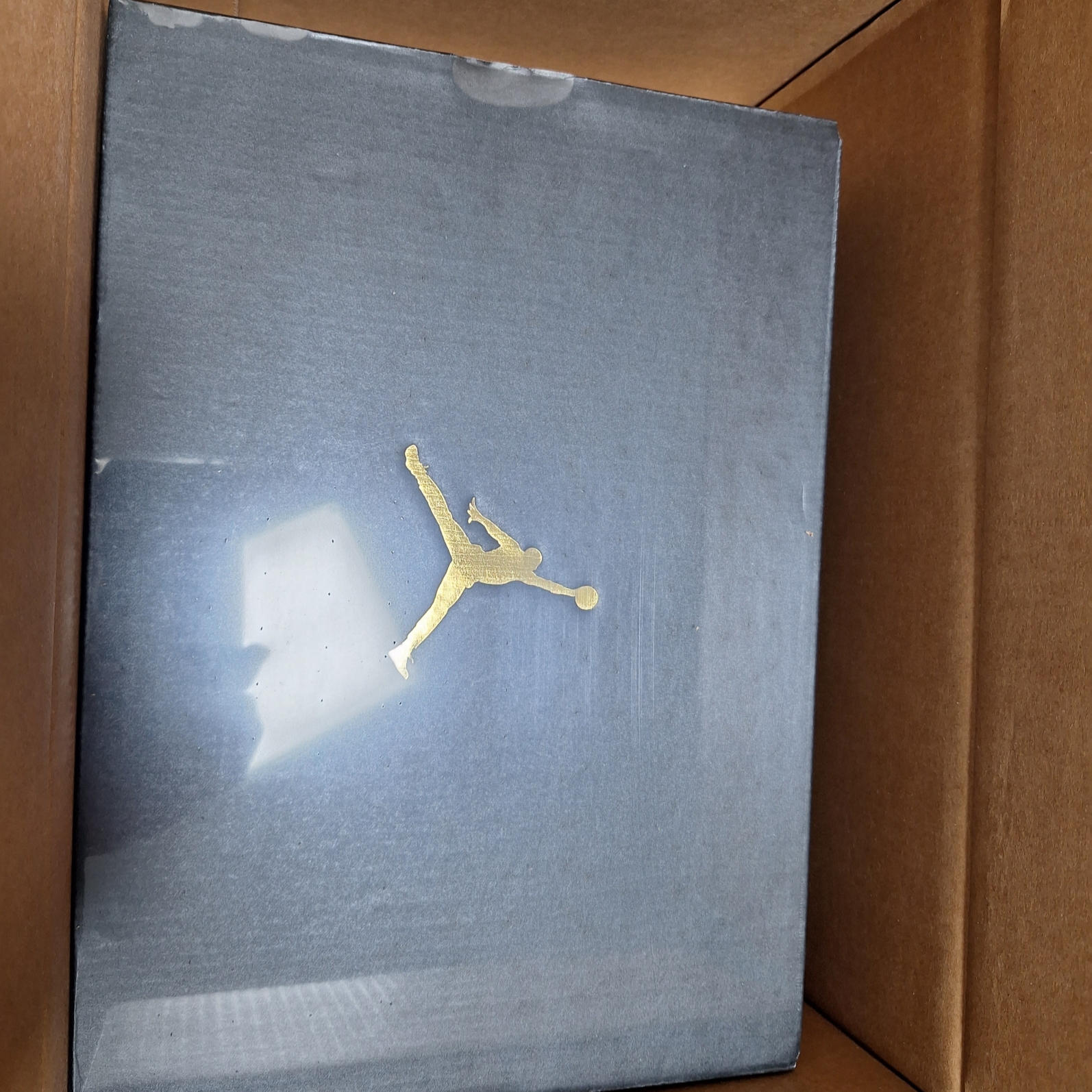 Jordan 1 Mid Cement Grey True Blue 착용 스타일 - 1
