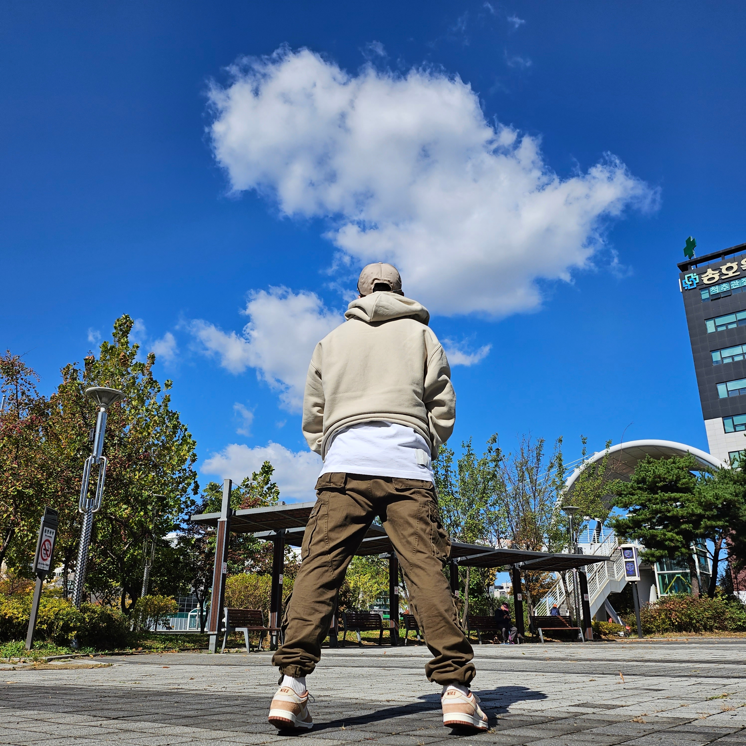 Stussy Basic Strapback Cap Khaki, Nike Dunk Low Pro Premium Medium Curry 착용 스타일 - 3