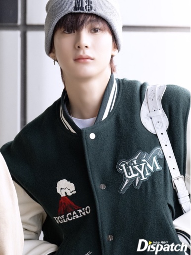 Wooyoungmi Volcano Varsity Jacket Green - 23FW 착용 스타일