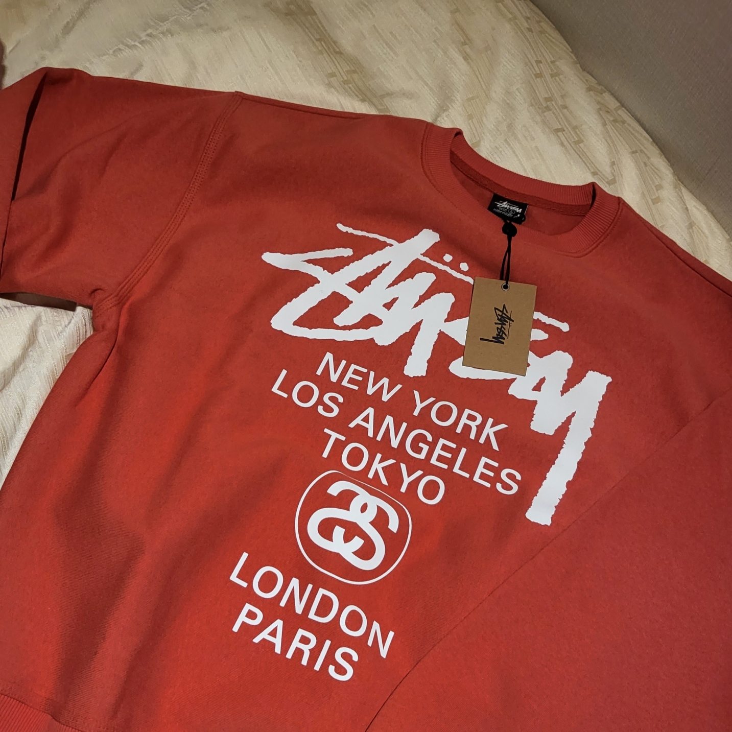 Stussy World Tour Crew Pepper 2023 착용 스타일 - 1