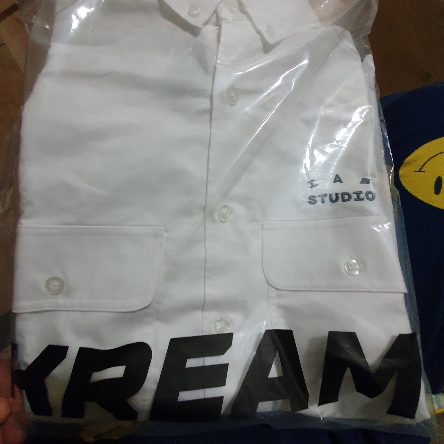IAB Studio Work Shirt White - 23FW 착용 스타일