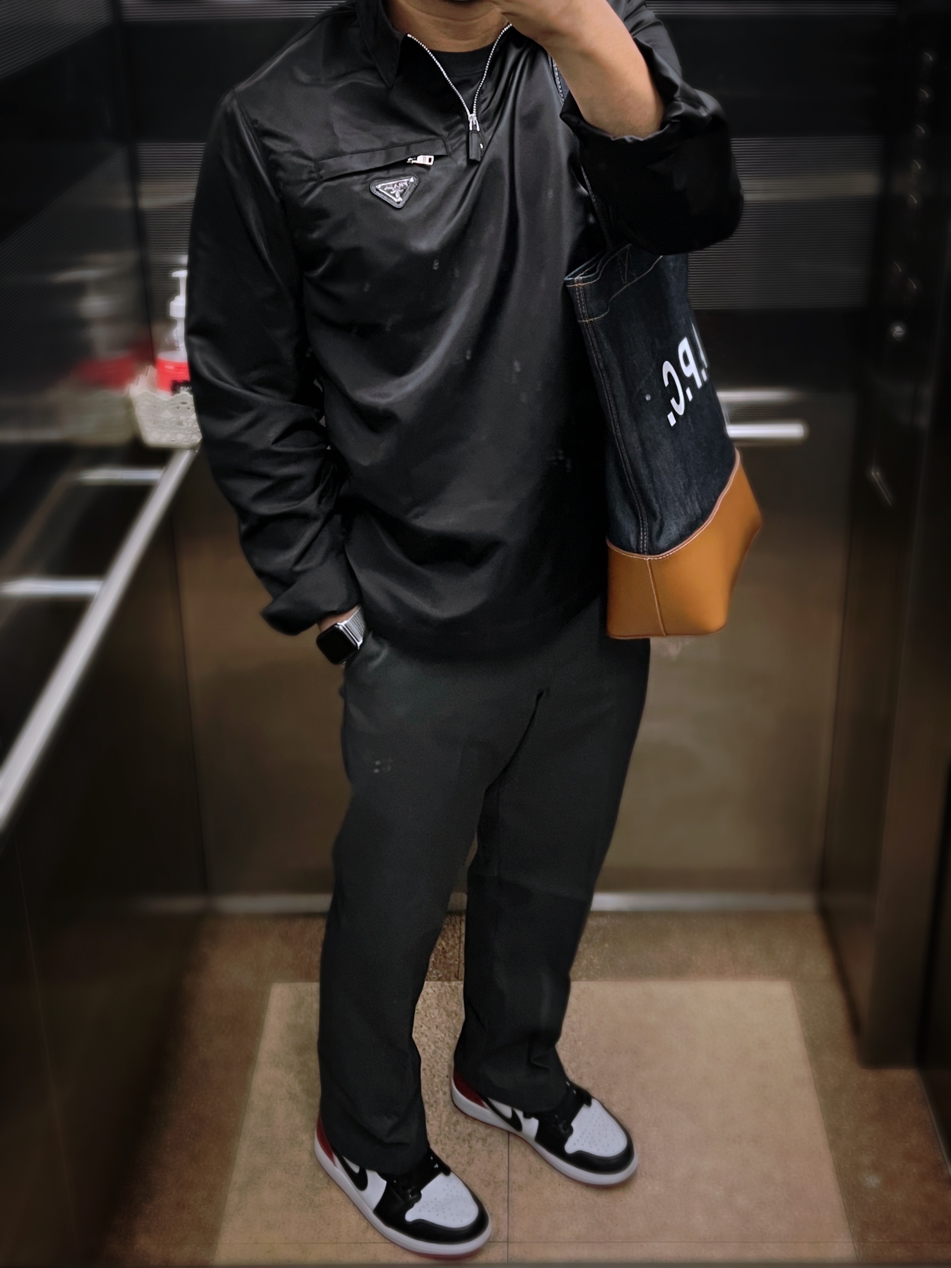 Jordan 1 Retro Low OG Black Toe 착용 스타일 - 1