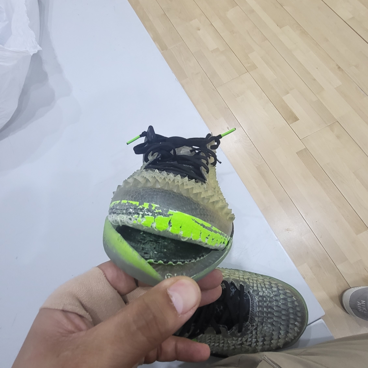 Nike Kobe 8 System SS Christmas 2013 착용 스타일 - 2