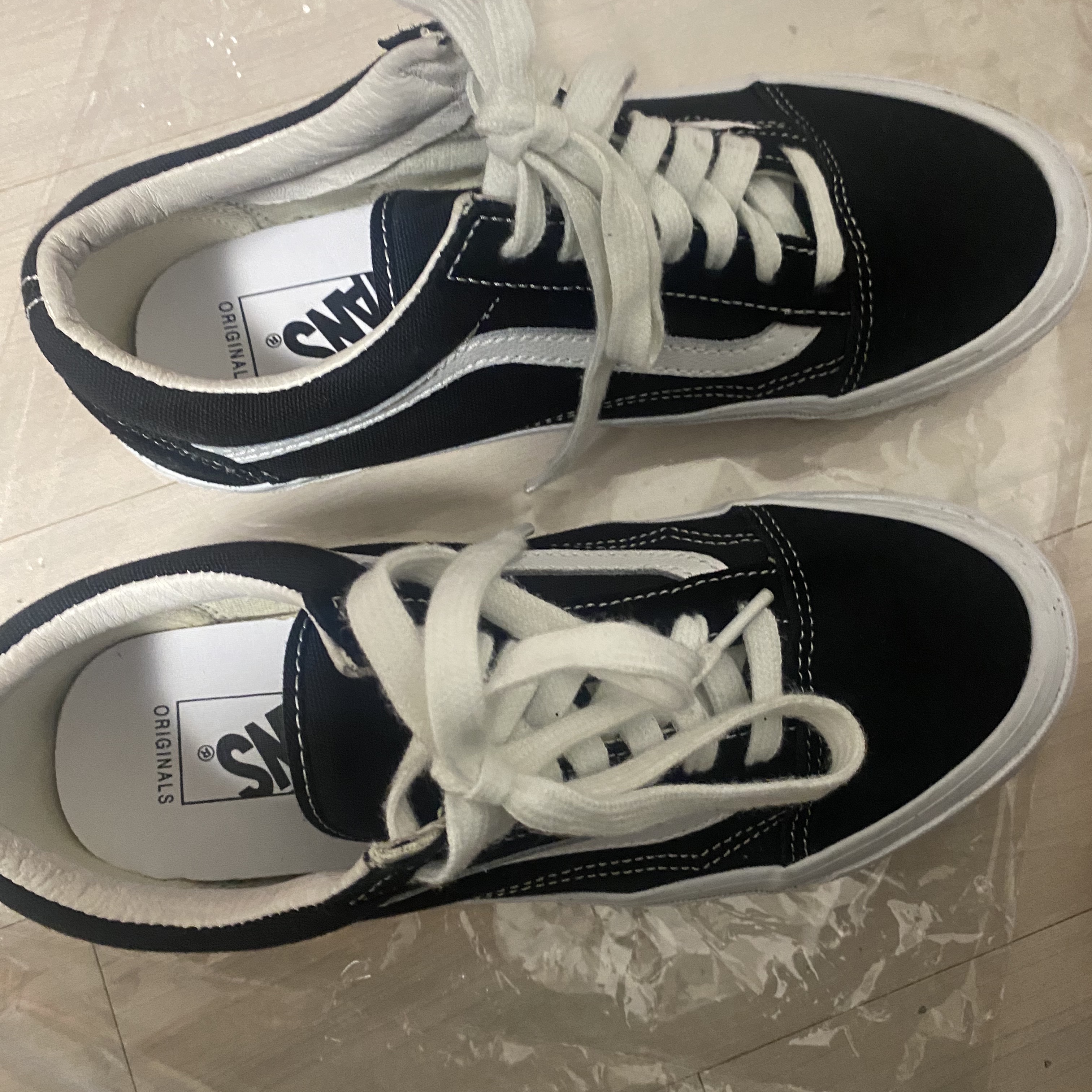 Vans Vault OG Old Skool LX Black 착용 스타일