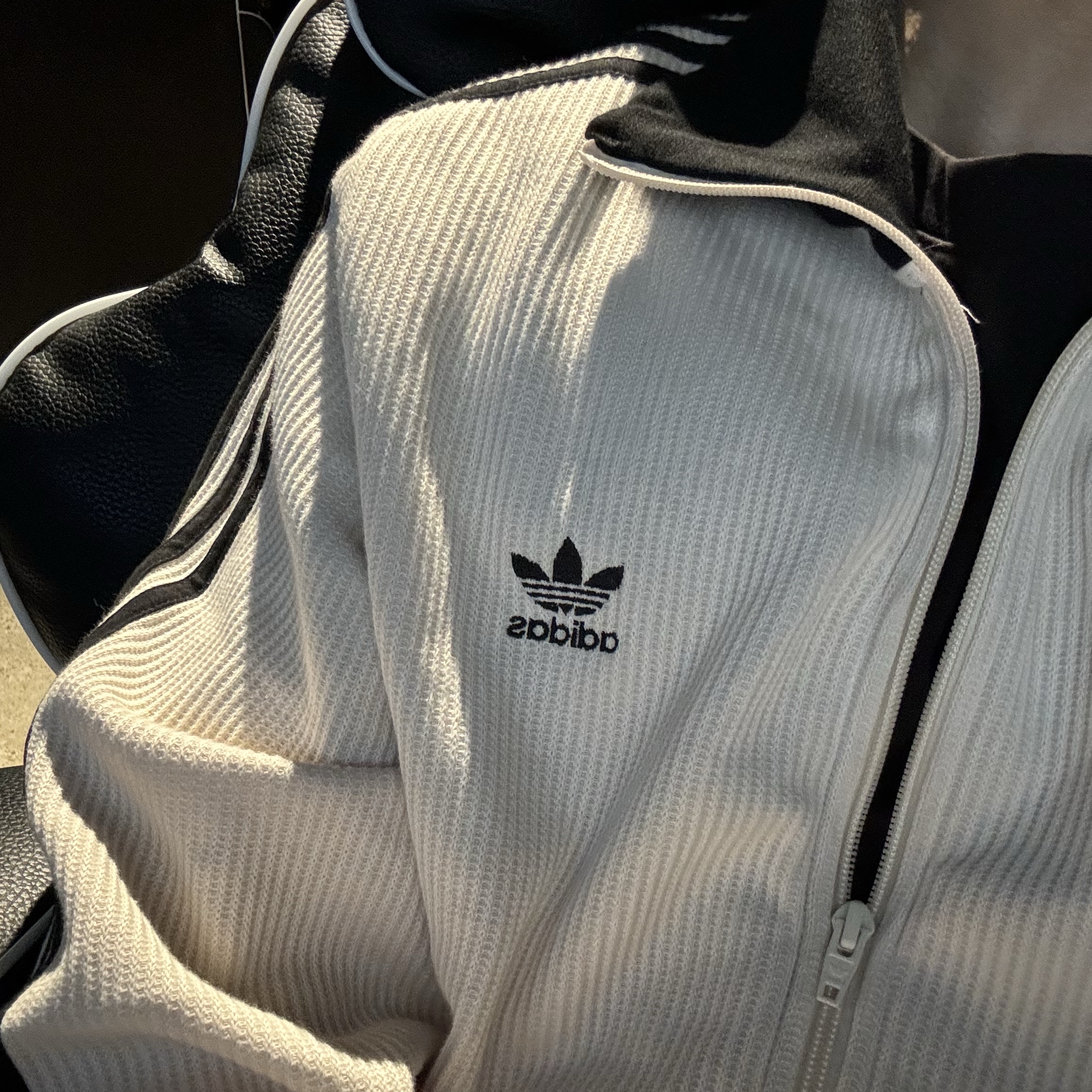 Adidas Adicolor Classic Waffle Beckenbauer Track Jacket Wonder White - US Sizing 착용 스타일 - 4