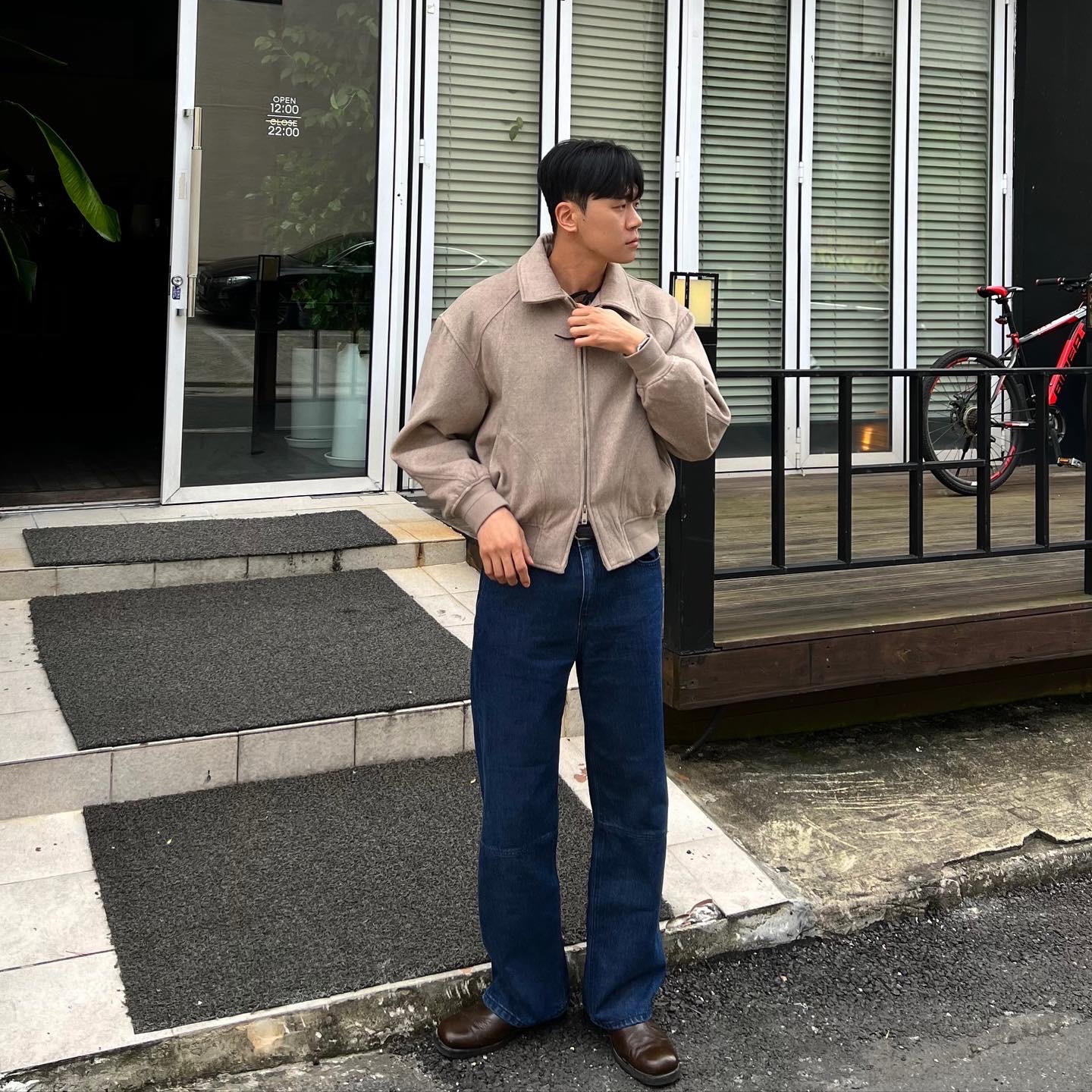 Our Legacy Camion Boot Olive Leather 착용 스타일 - 2