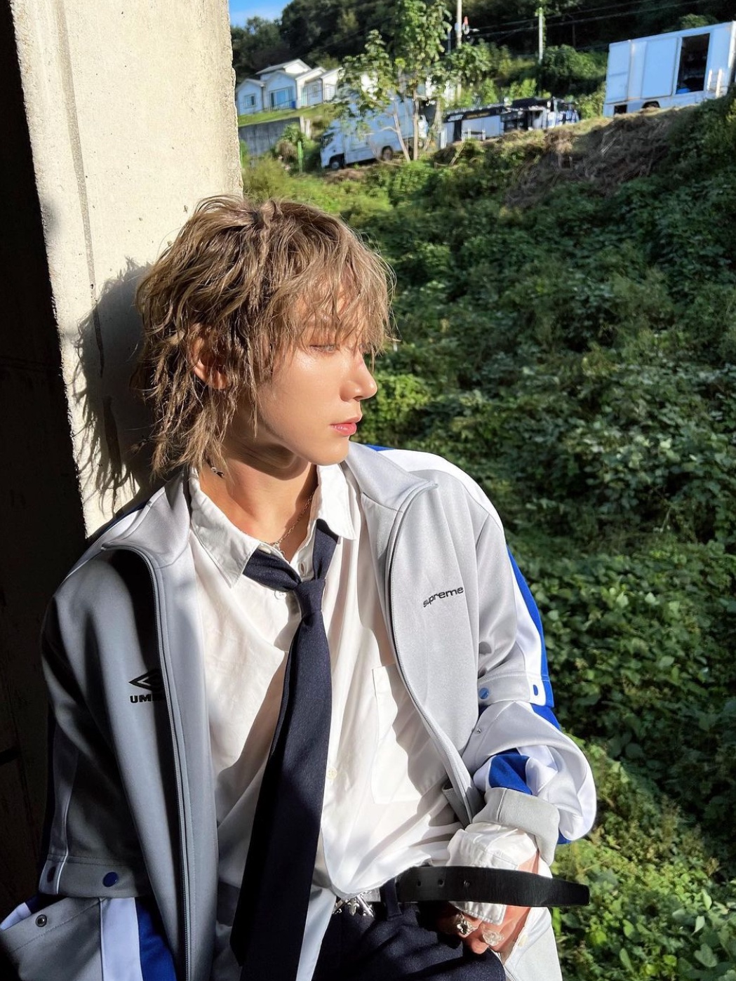 Supreme x Umbro Snap Sleeve Jacket Light Grey - 23SS 착용 스타일