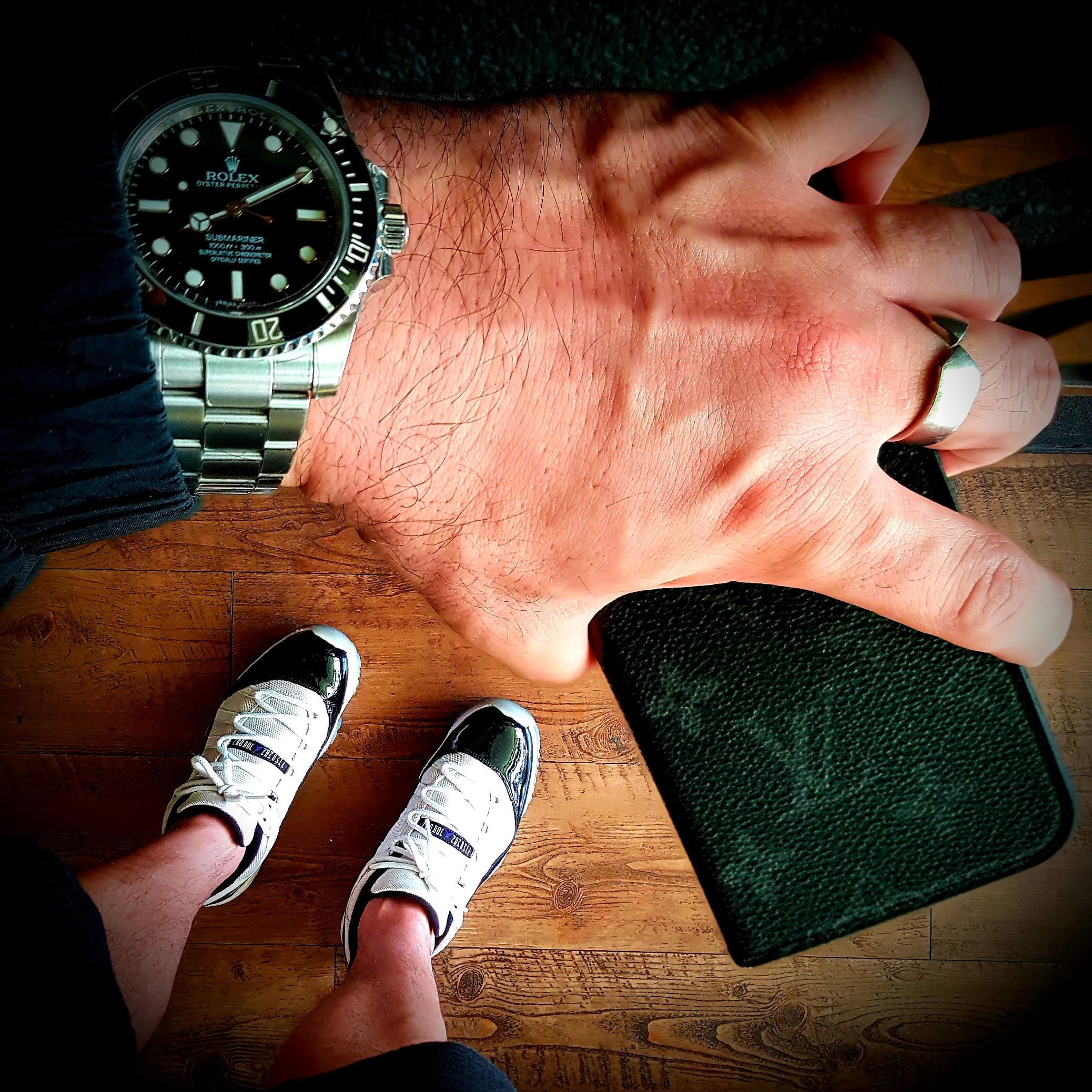Jordan 11 Retro Low Concord, Rolex Submariner 41mm 124060 Black Oyster 착용 스타일