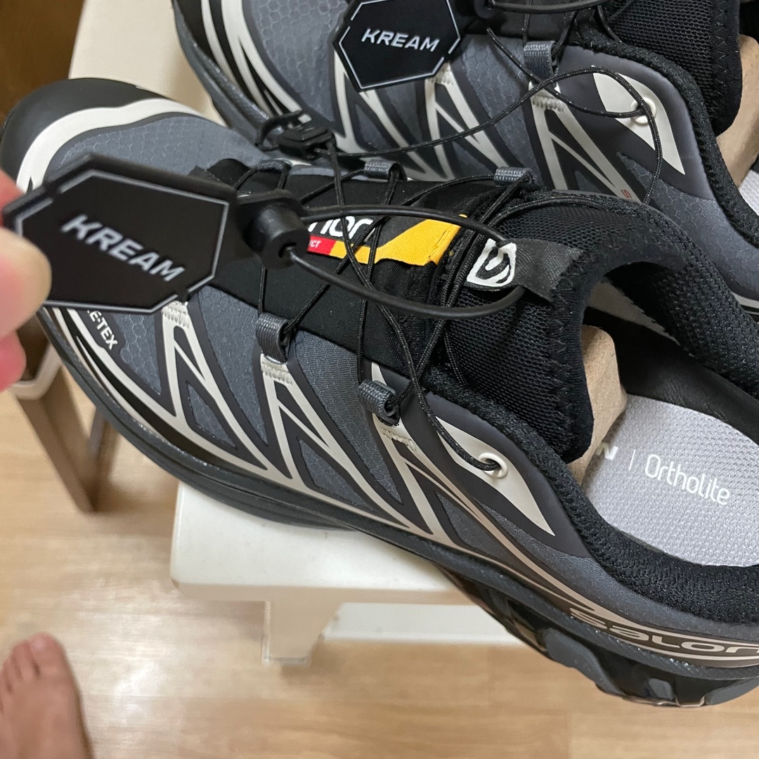 Salomon XT-6 Gore-Tex Black Ebony 착용 스타일 - 2
