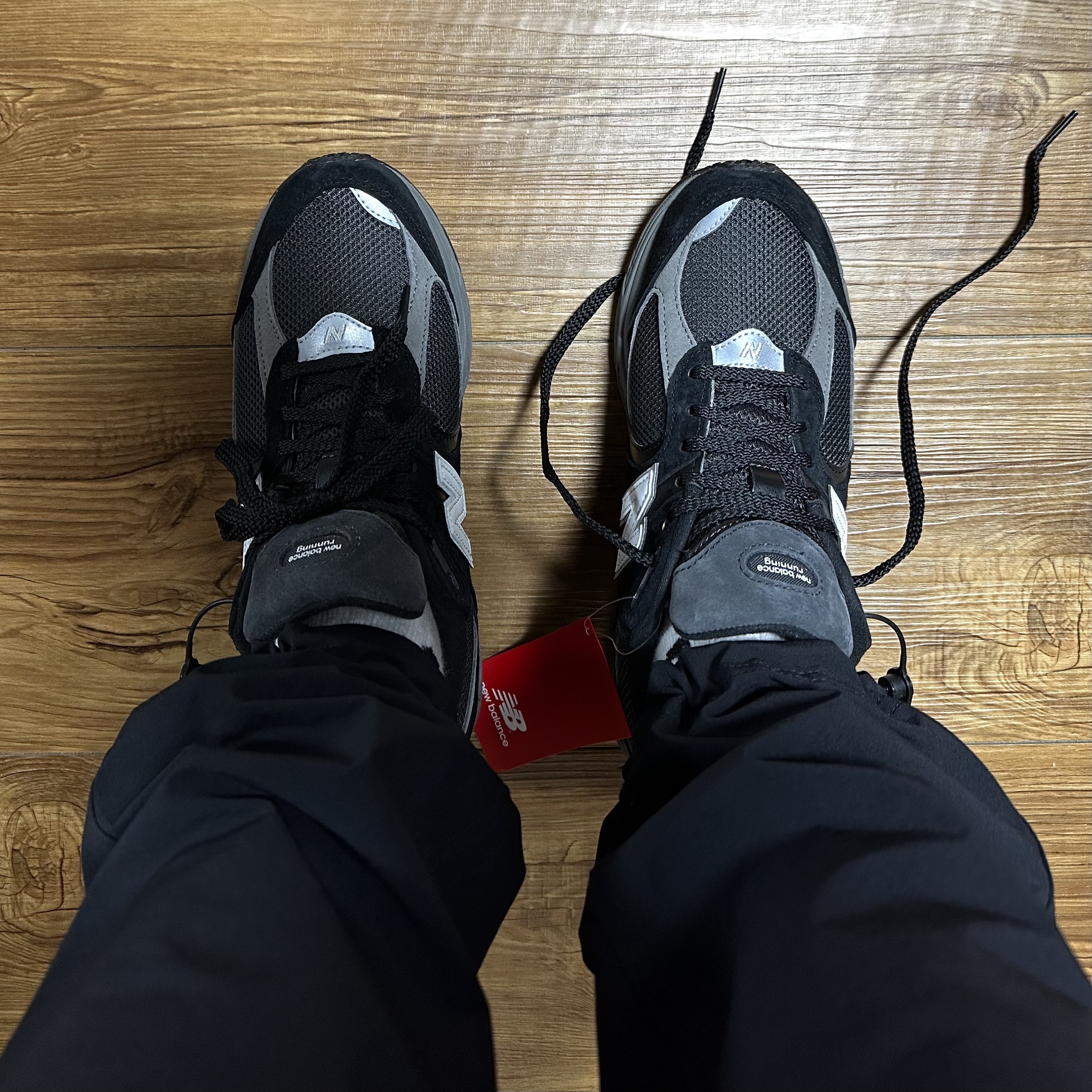 New Balance 2002R Black Dark Grey - JD Sports Exclusive 착용 스타일 - 3