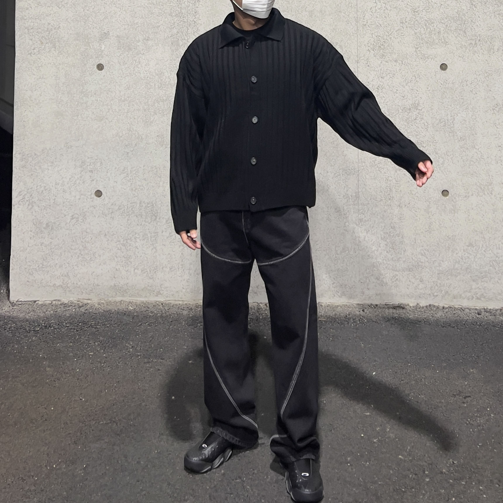 Oakley Factory Team x Brain Dead Flesh Black Ostrich 착용 스타일 - 3