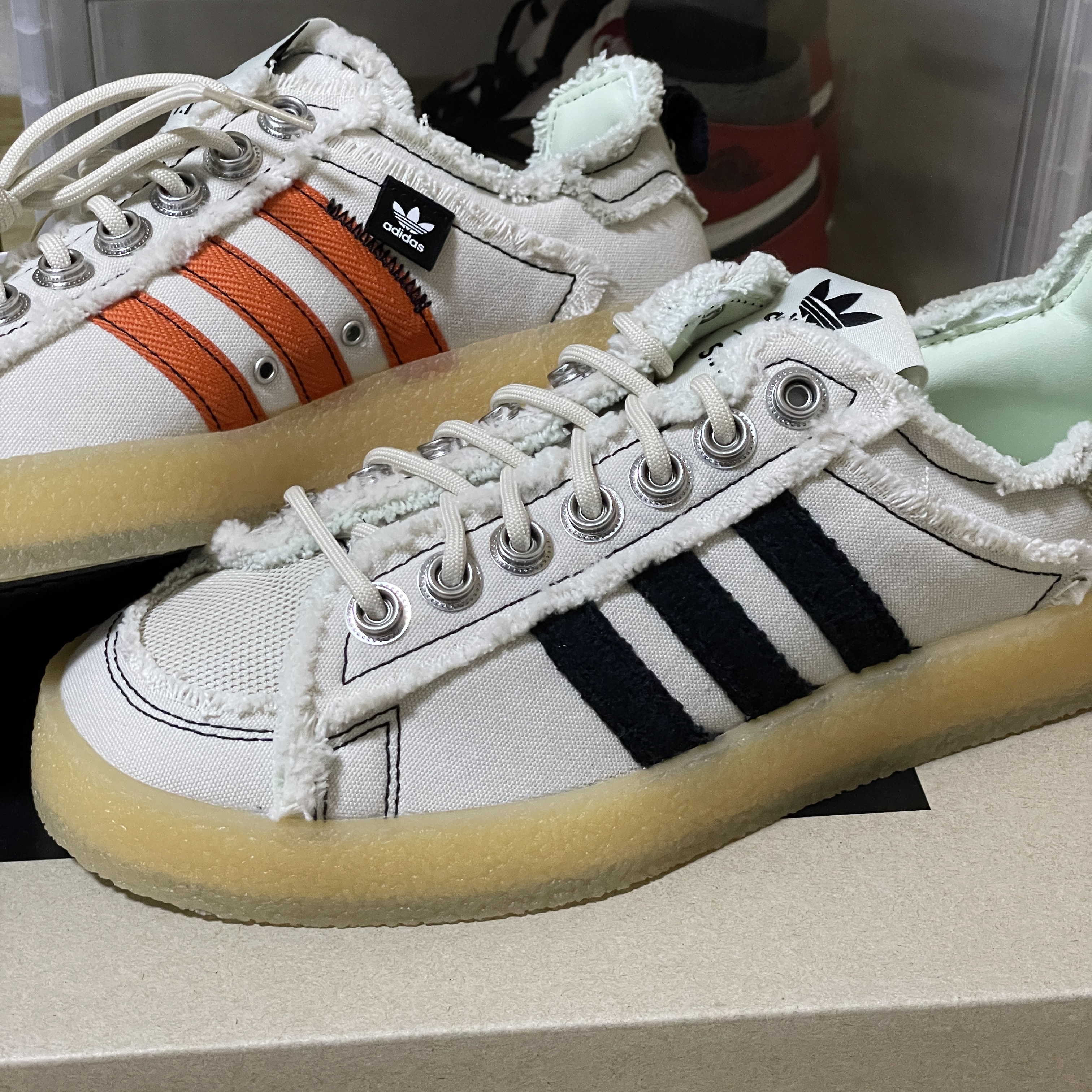 Adidas x Song for the Mute Campus 80s Bliss Core Black 착용 스타일 - 1