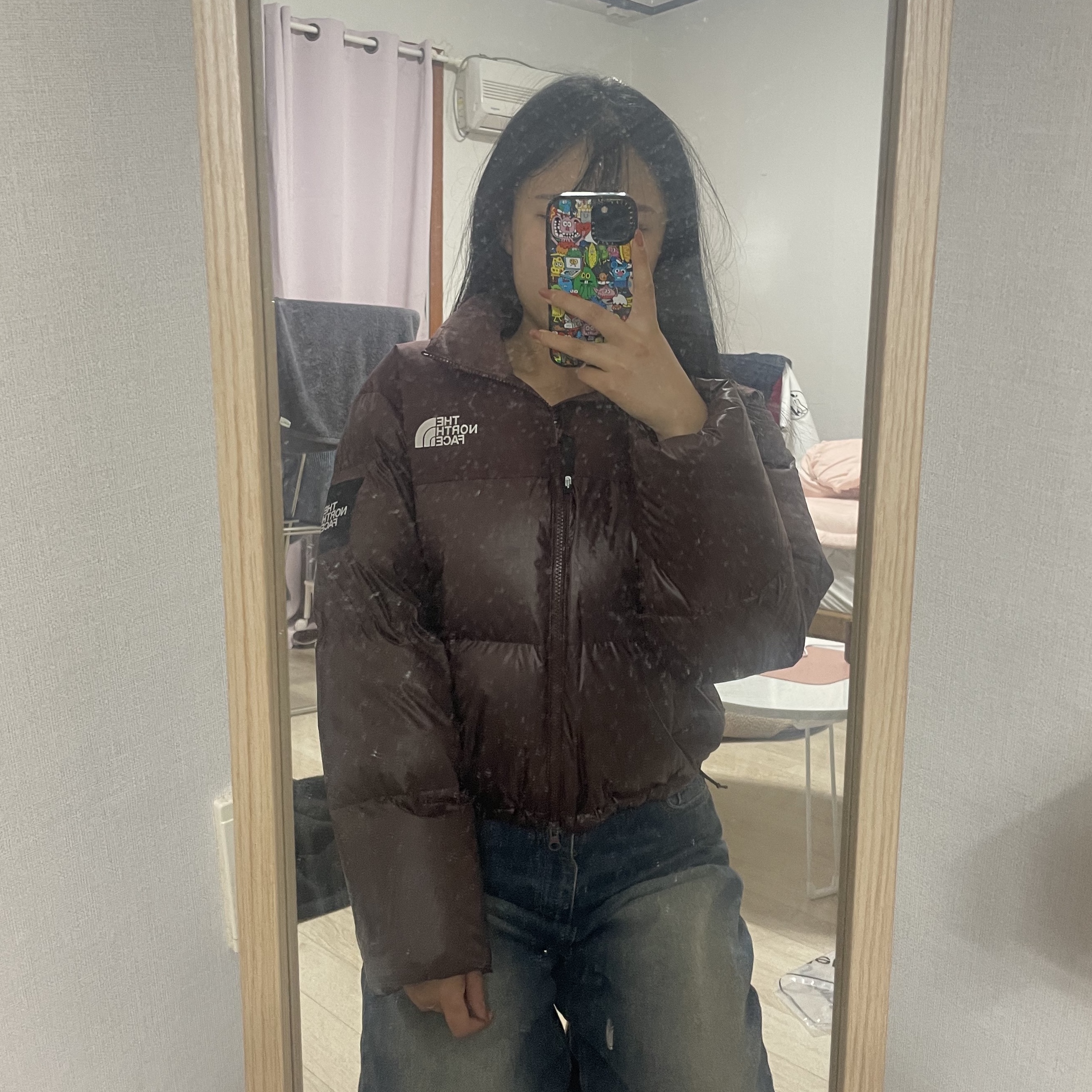 (W) The North Face White Label Novelty Nuptse Down Jacket Cocoa Brown 착용 스타일 - 3