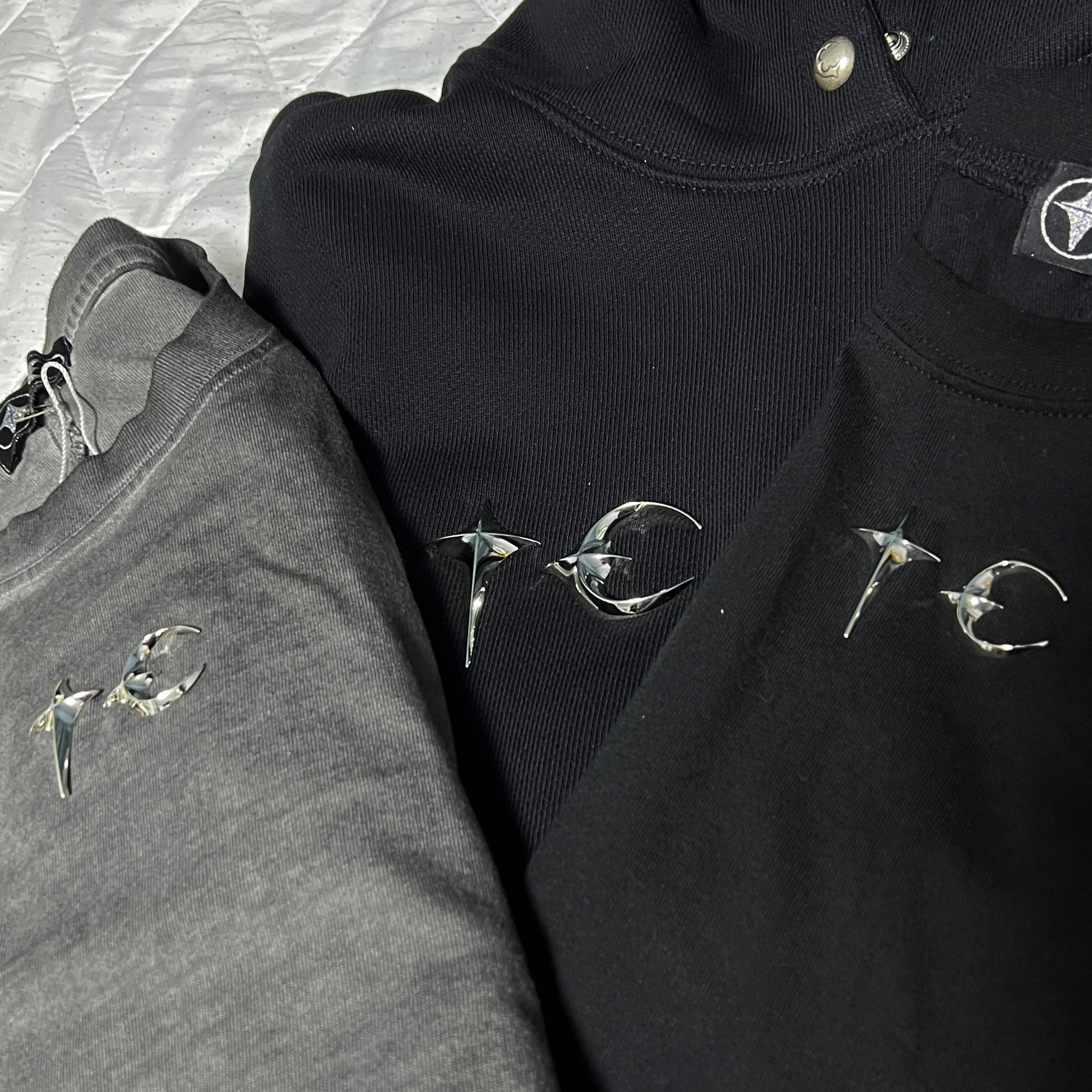 Thug Club Armor Hoodie Black 착용 스타일