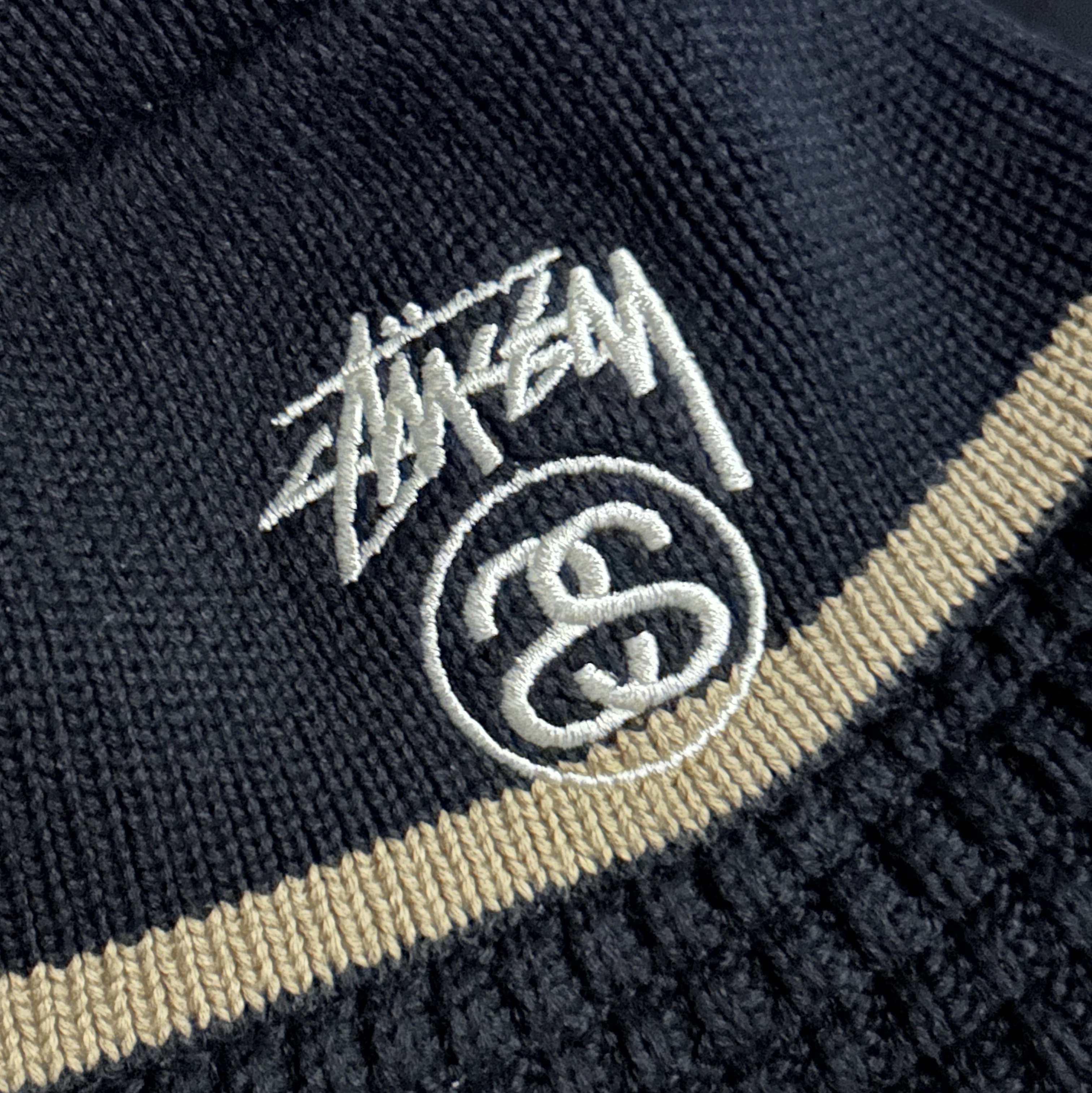 Stussy SS Link Knit Bucket Hat Black 착용 스타일
