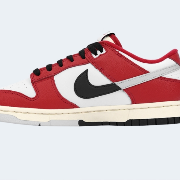 Nike Dunk Low Retro PRM University Red Black 착용 스타일