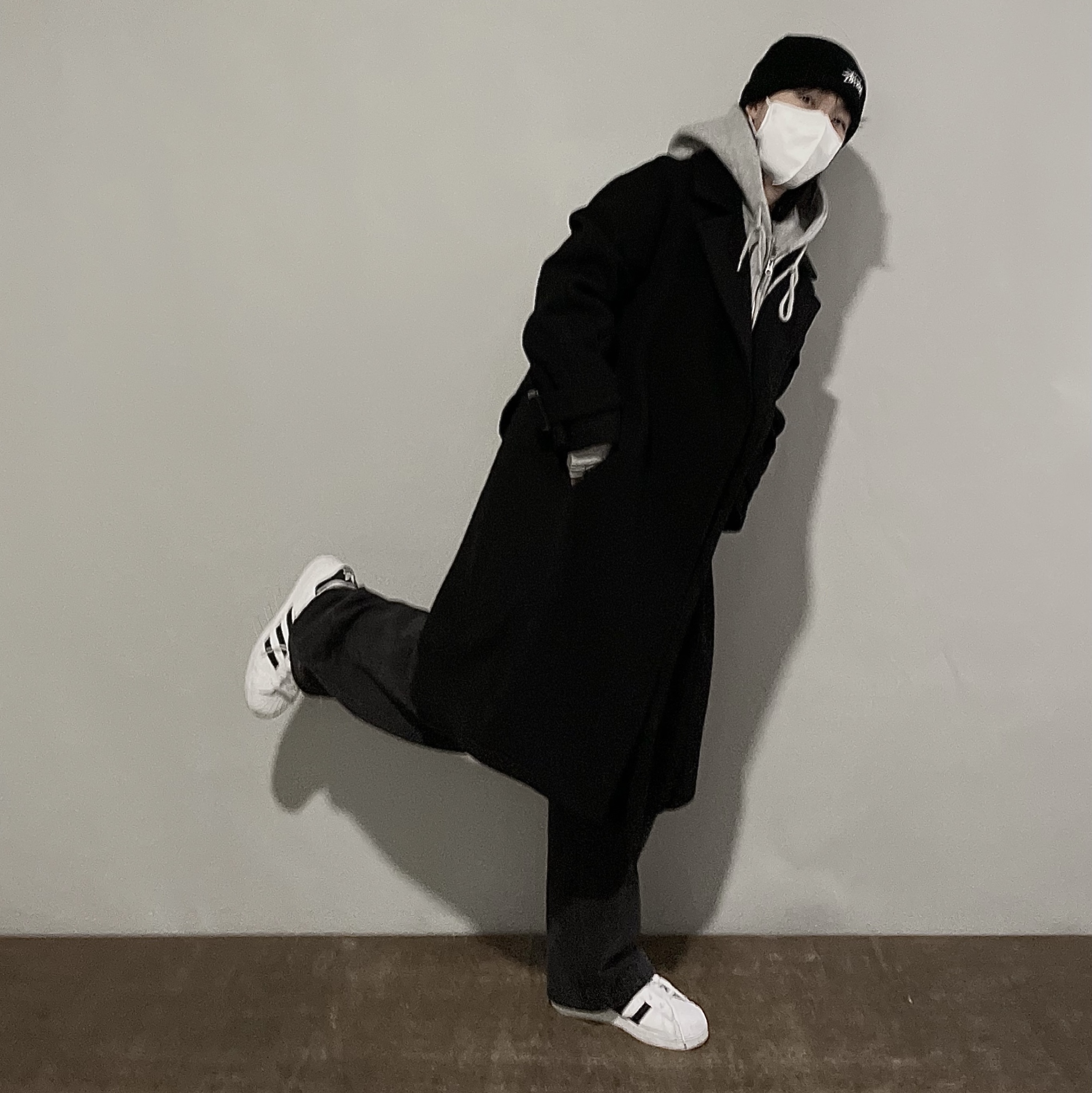 Stussy Stock Cuff Beanie Black, Adidas Superstar White Black 착용 스타일