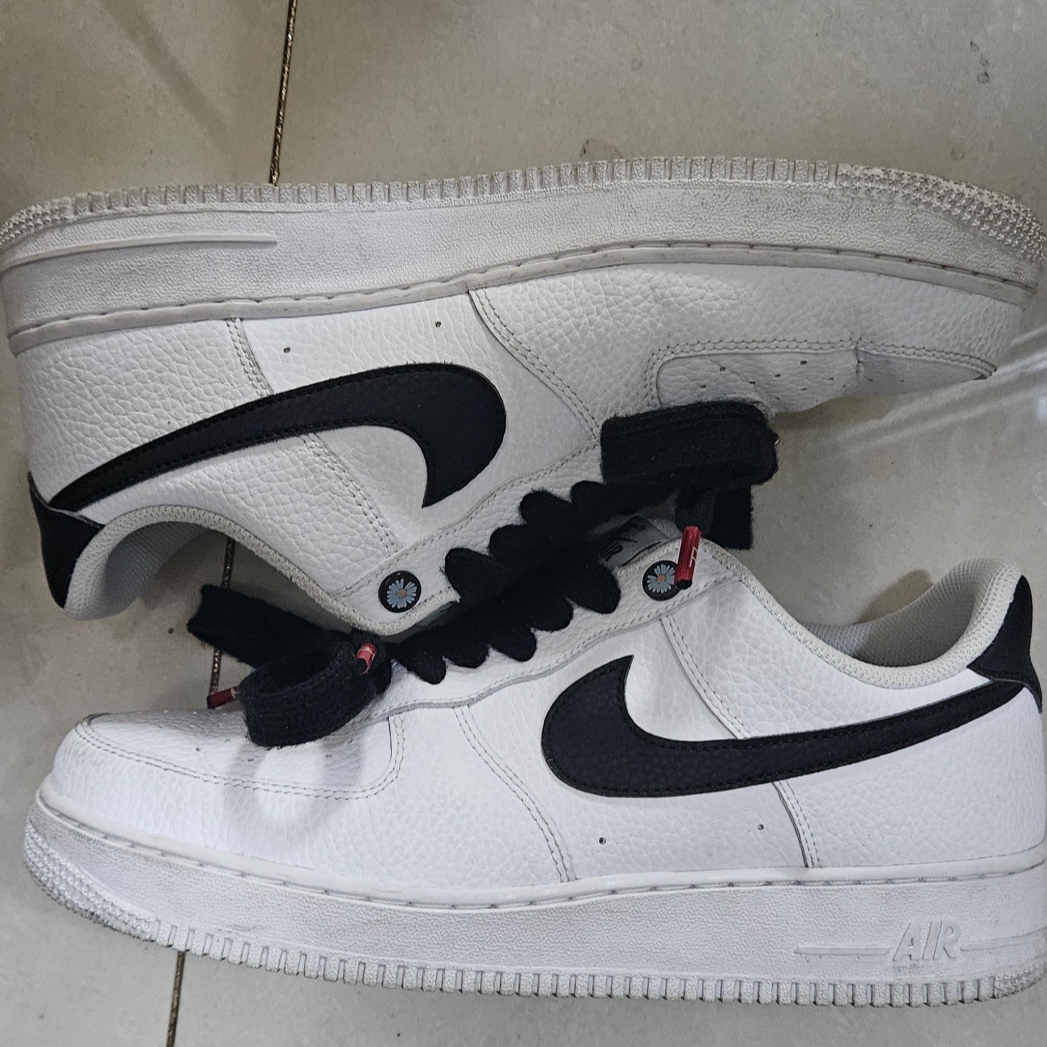 Nike Air Force 1 '07 White Black 착용 스타일