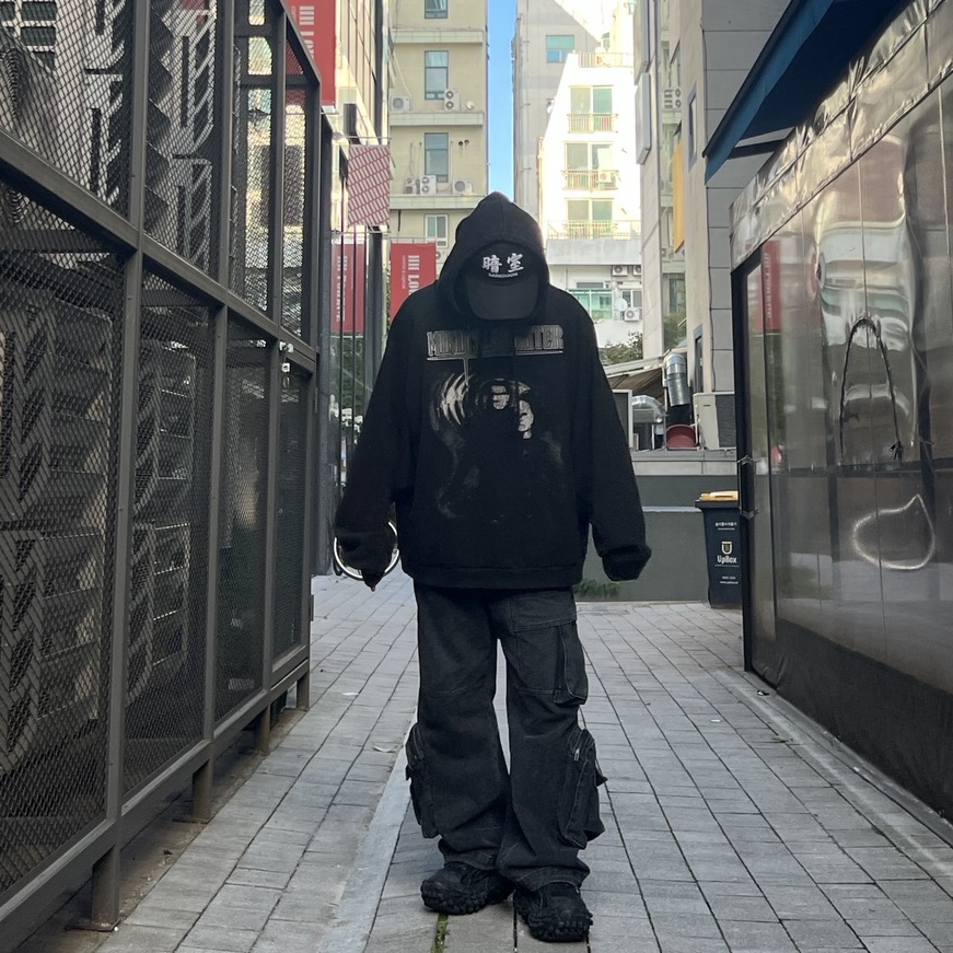 Balenciaga Defender Sneakers Black, Project G/R Mind Slaughter Vintage Washeed Hoodie Black 착용 스타일 - 1