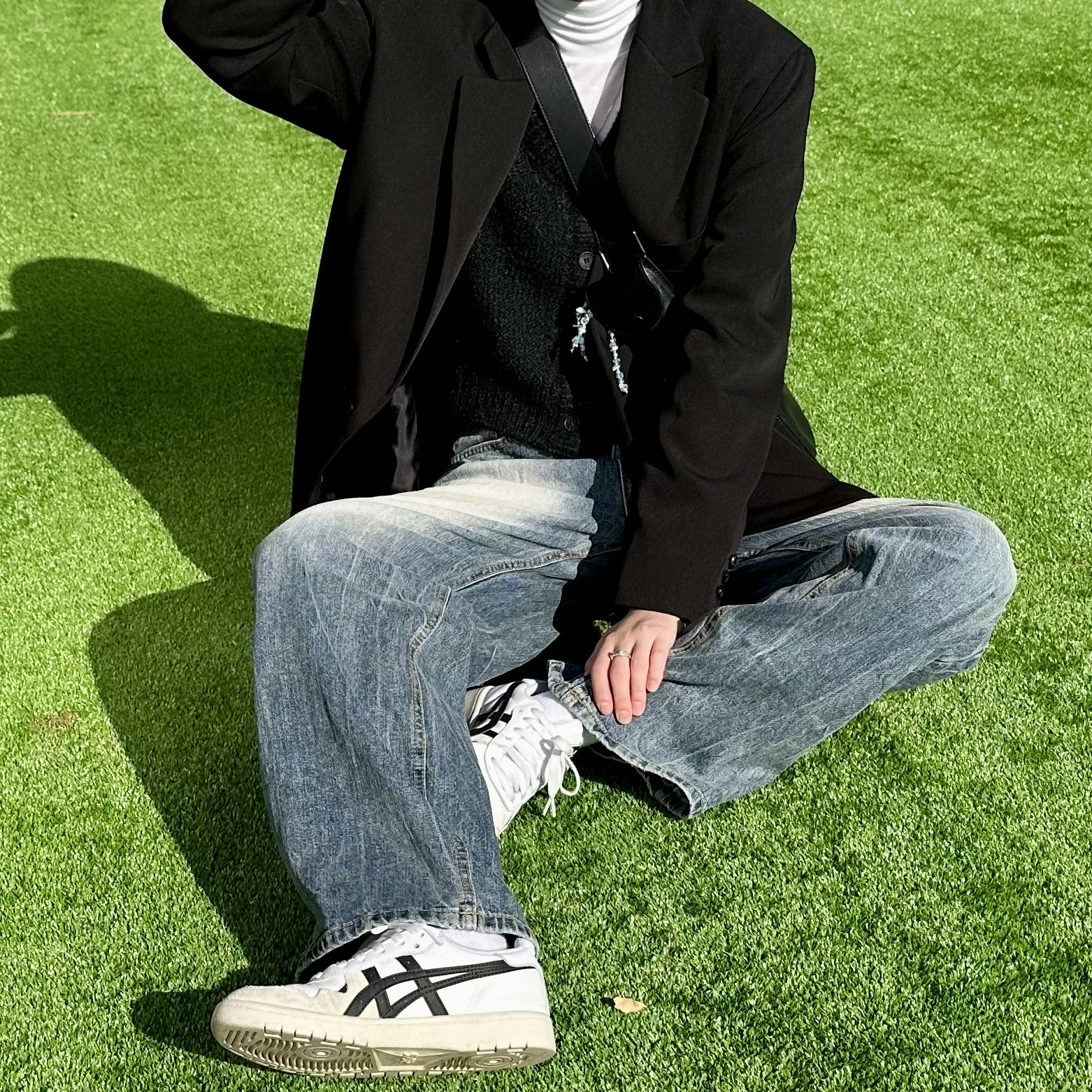 Onitsuka Tiger GSM White Black 착용 스타일 - 1