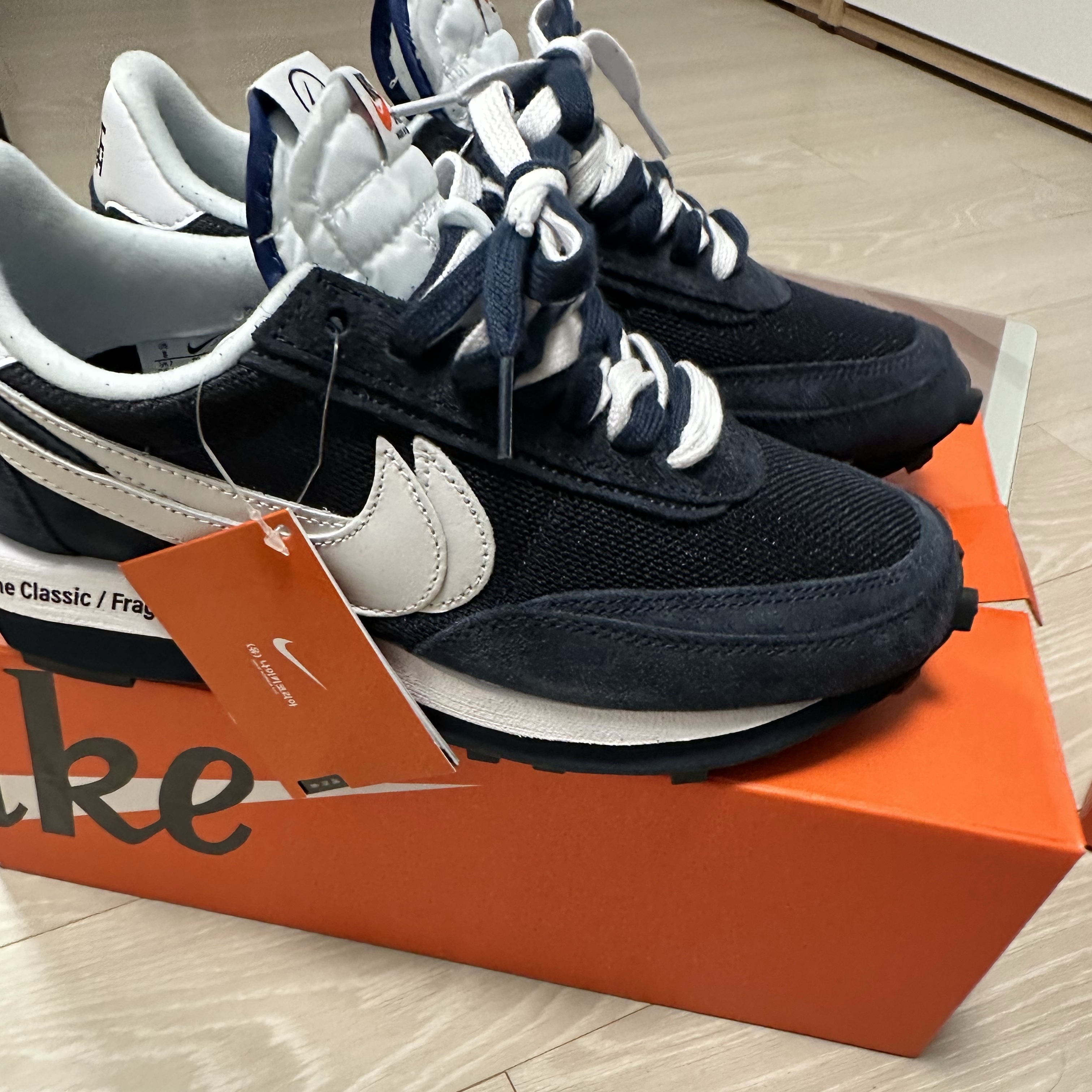 Nike x Sacai x Fragment LDWaffle Blackened Blue 착용 스타일
