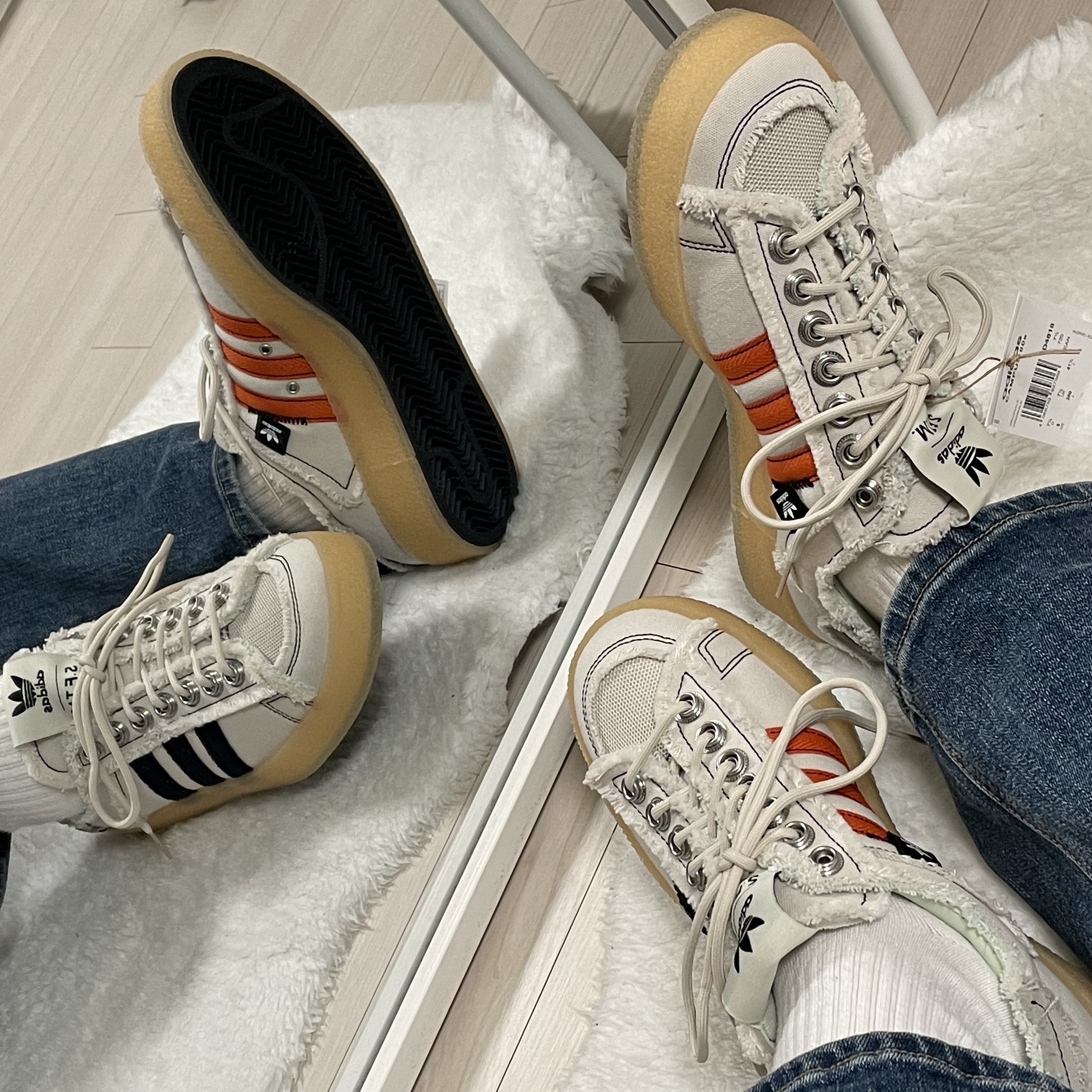 Adidas x Song for the Mute Campus 80s Bliss Core Black 착용 스타일 - 3