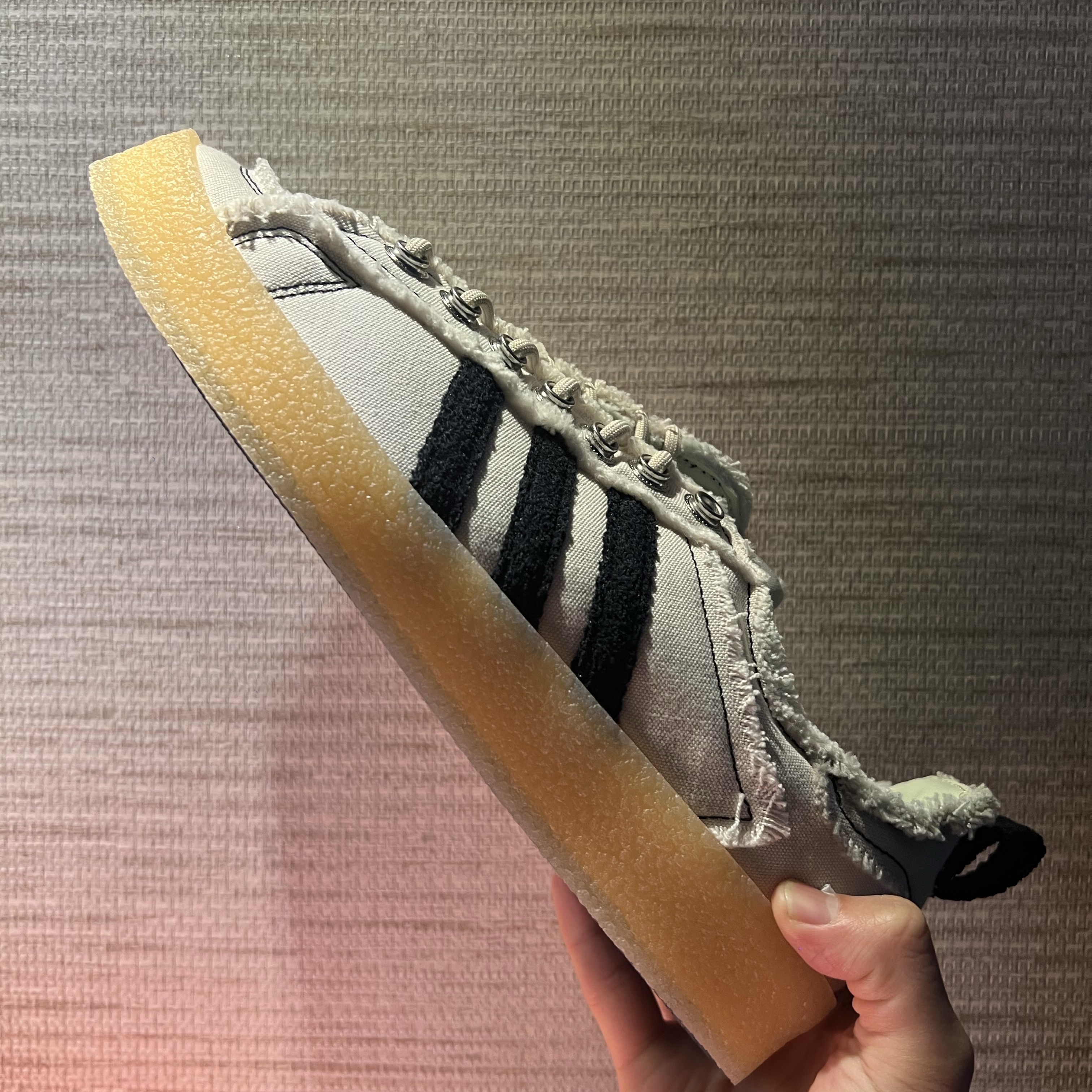Adidas x Song for the Mute Campus 80s Bliss Core Black 착용 스타일