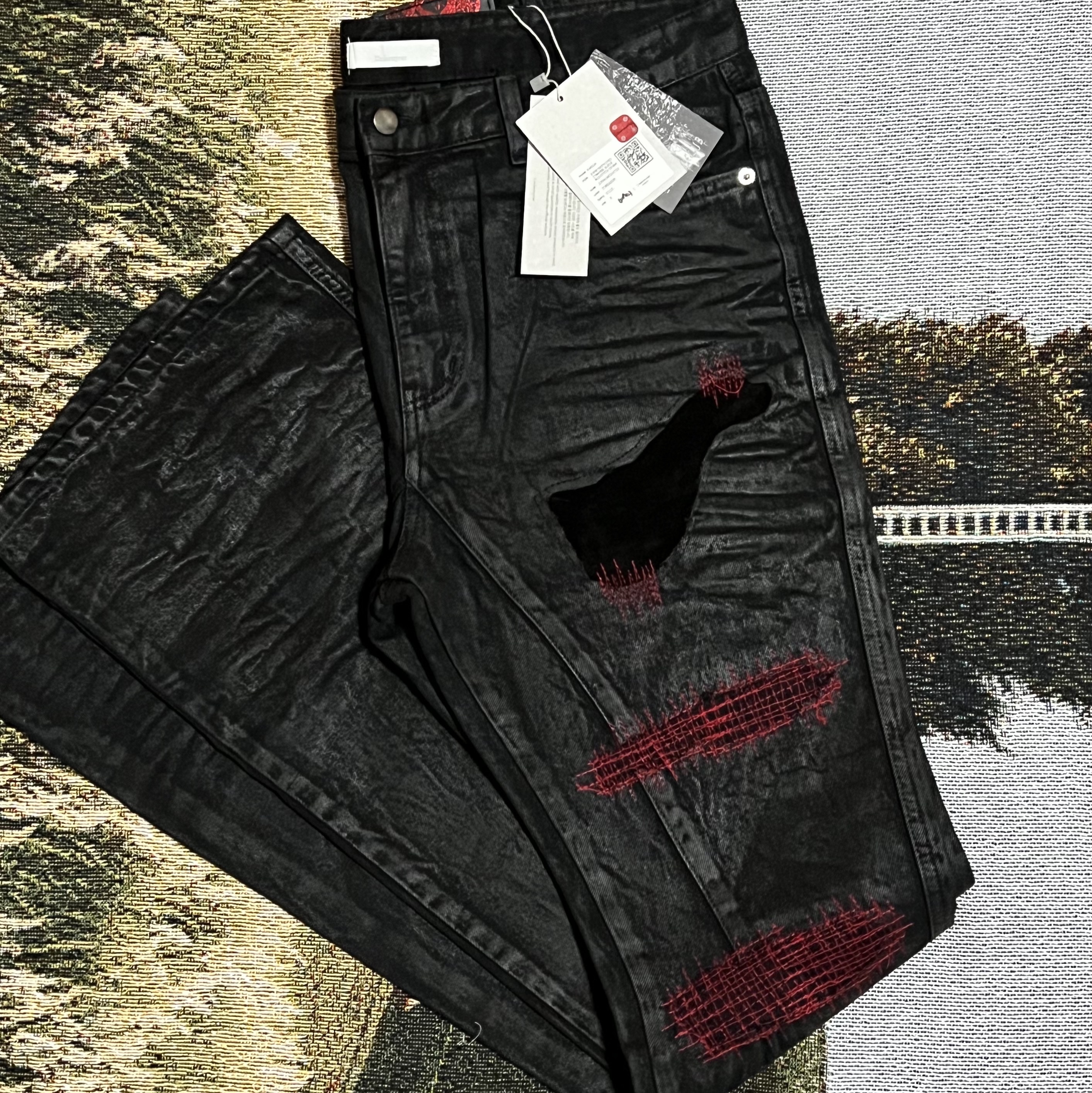 Undermycar x Emostanceclub Emoun Destroyed Cowhide Suede Red Stitch Denim Toreador - 23FW 착용 스타일 - 1