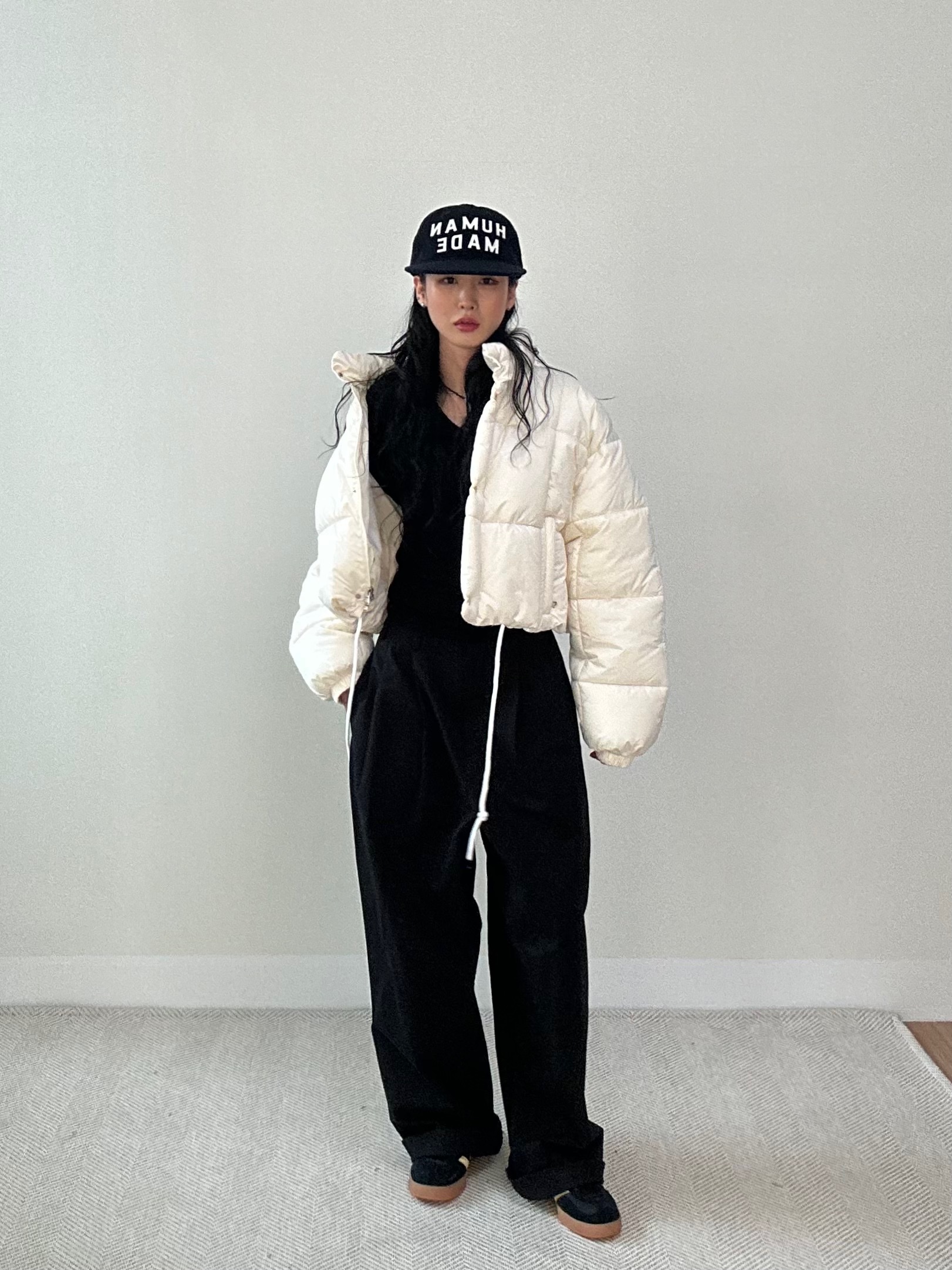 Human Made 6-Panel Wool Cap Navy, Adidas Gazelle Indoor Core Black Almost Yellow Gum 착용 스타일 - 2