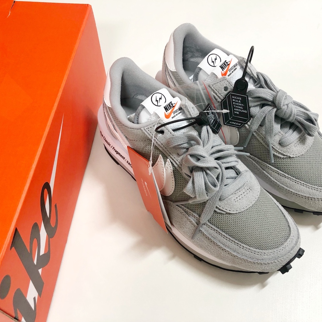Nike x Sacai x Fragment LDWaffle Light Smoke Grey 착용 스타일