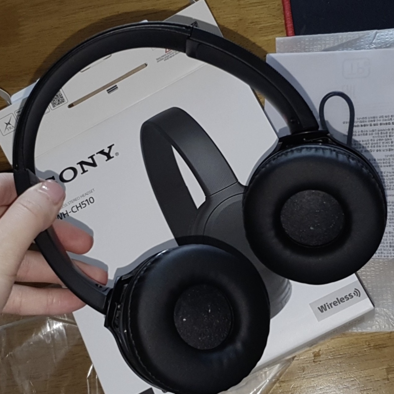Sony WH-CH520 Black (Sony Korea Ver.) 착용 스타일
