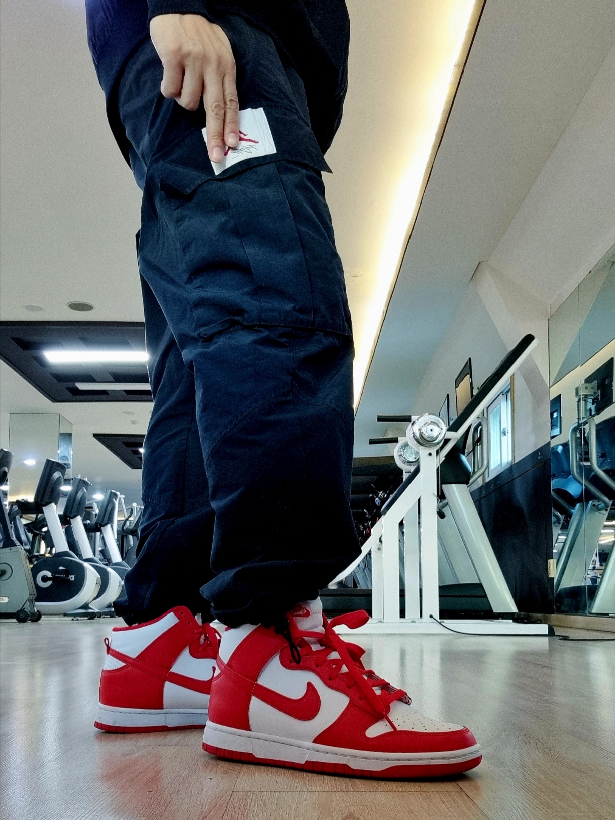 Nike Dunk High Retro Championship White and Red 착용 스타일 - 2