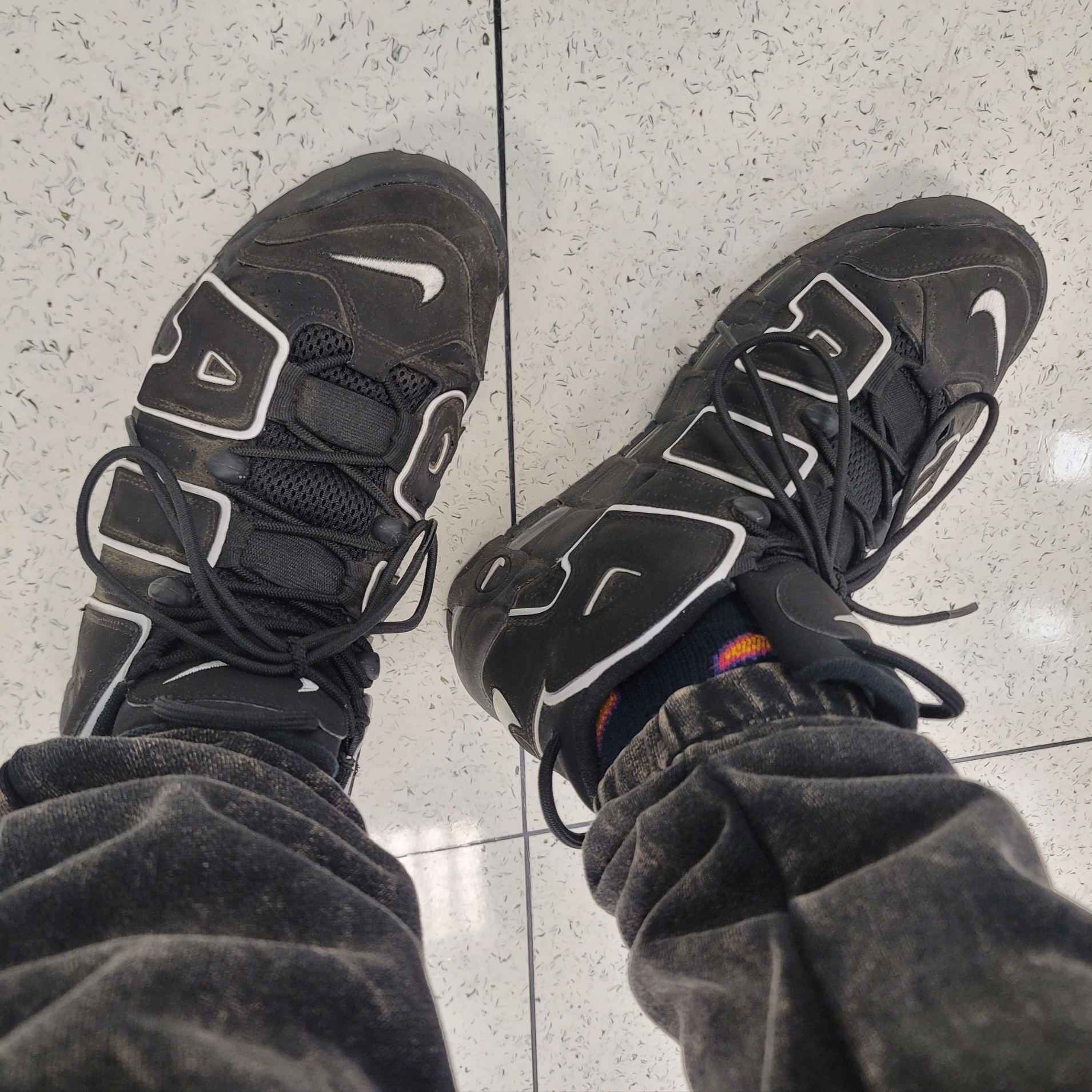 Nike Air More Uptempo Black White 2020 착용 스타일