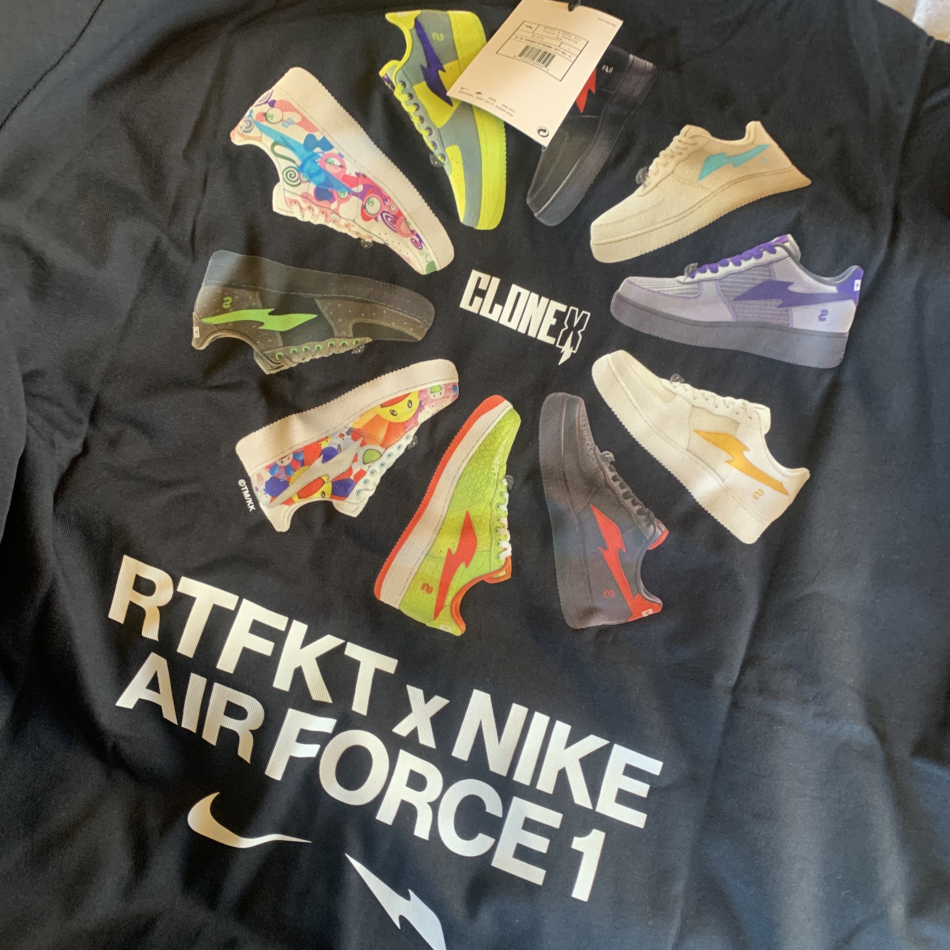 Nike x RTFKT Air Force 1 Low Demon (1031 Limited) 착용 스타일 - 7