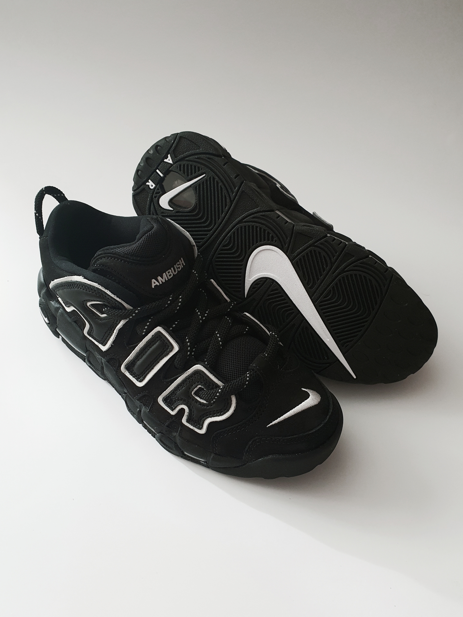 Nike x Ambush Air More Uptempo Low Black and White 착용 스타일