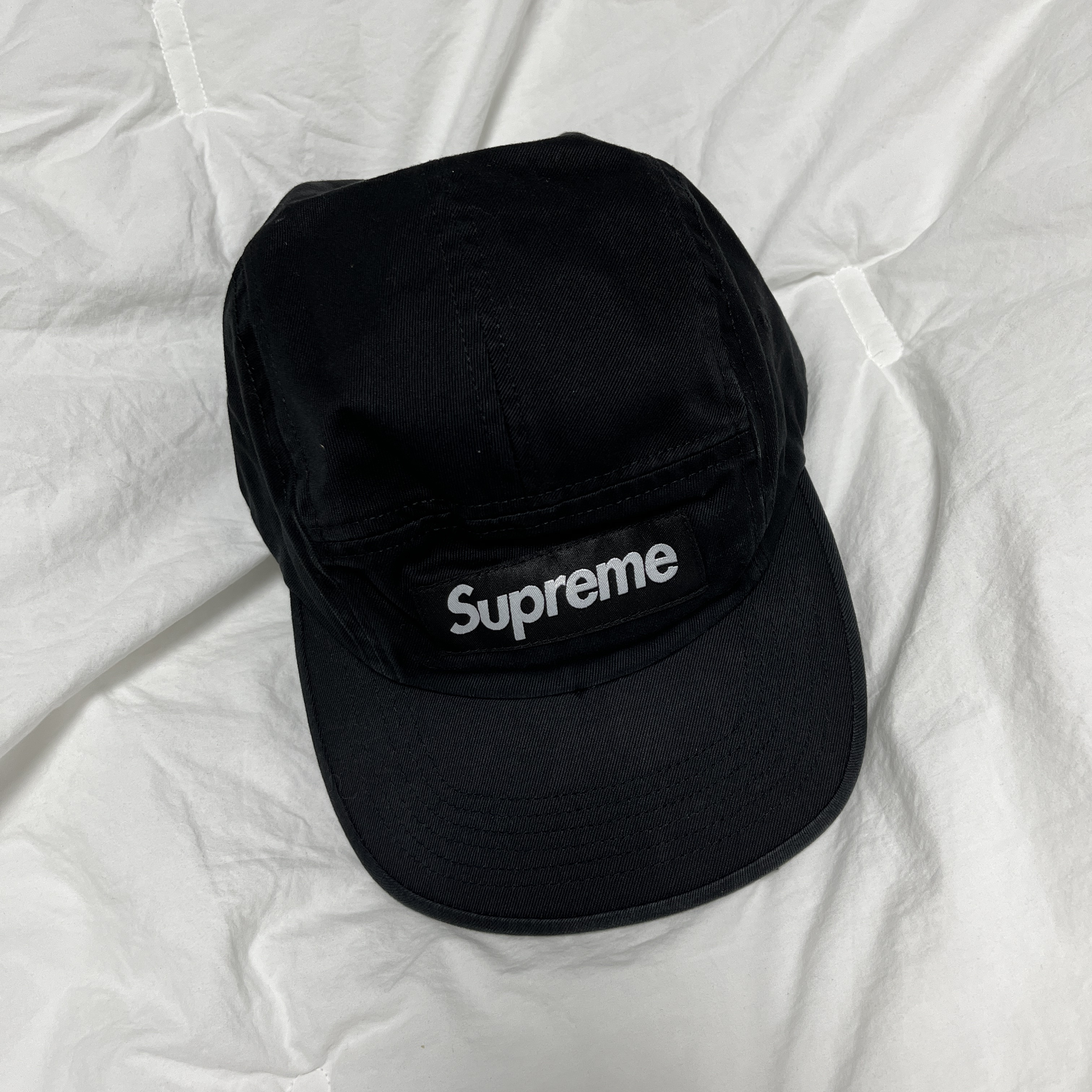 Supreme Washed Chino Twill Camp Cap Black 착용 스타일 - 2