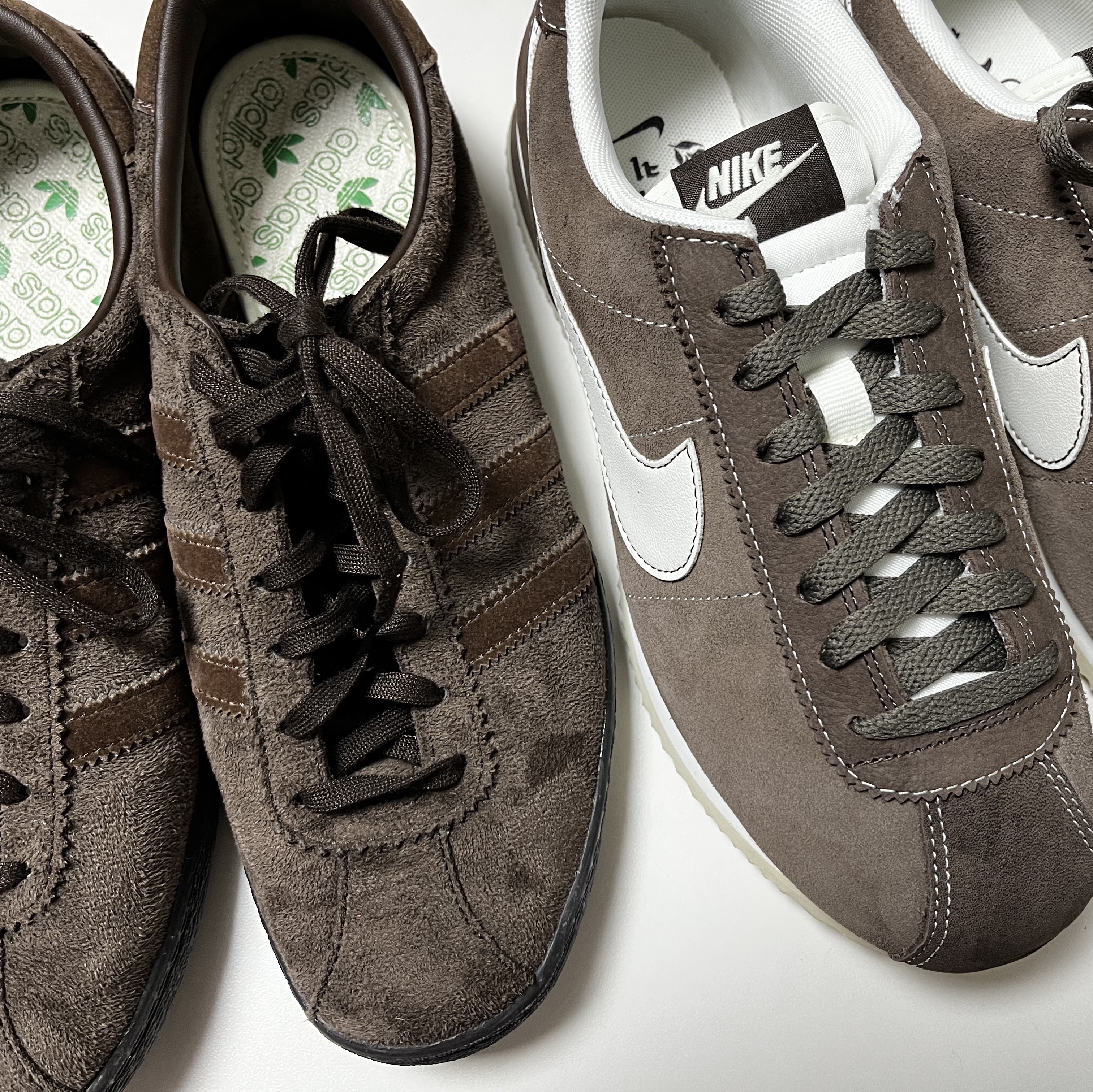 Nike Cortez SE Hangul Day Baroque Brown Sail, Adidas Tobacco Gruen Dark Brown 착용 스타일 - 4