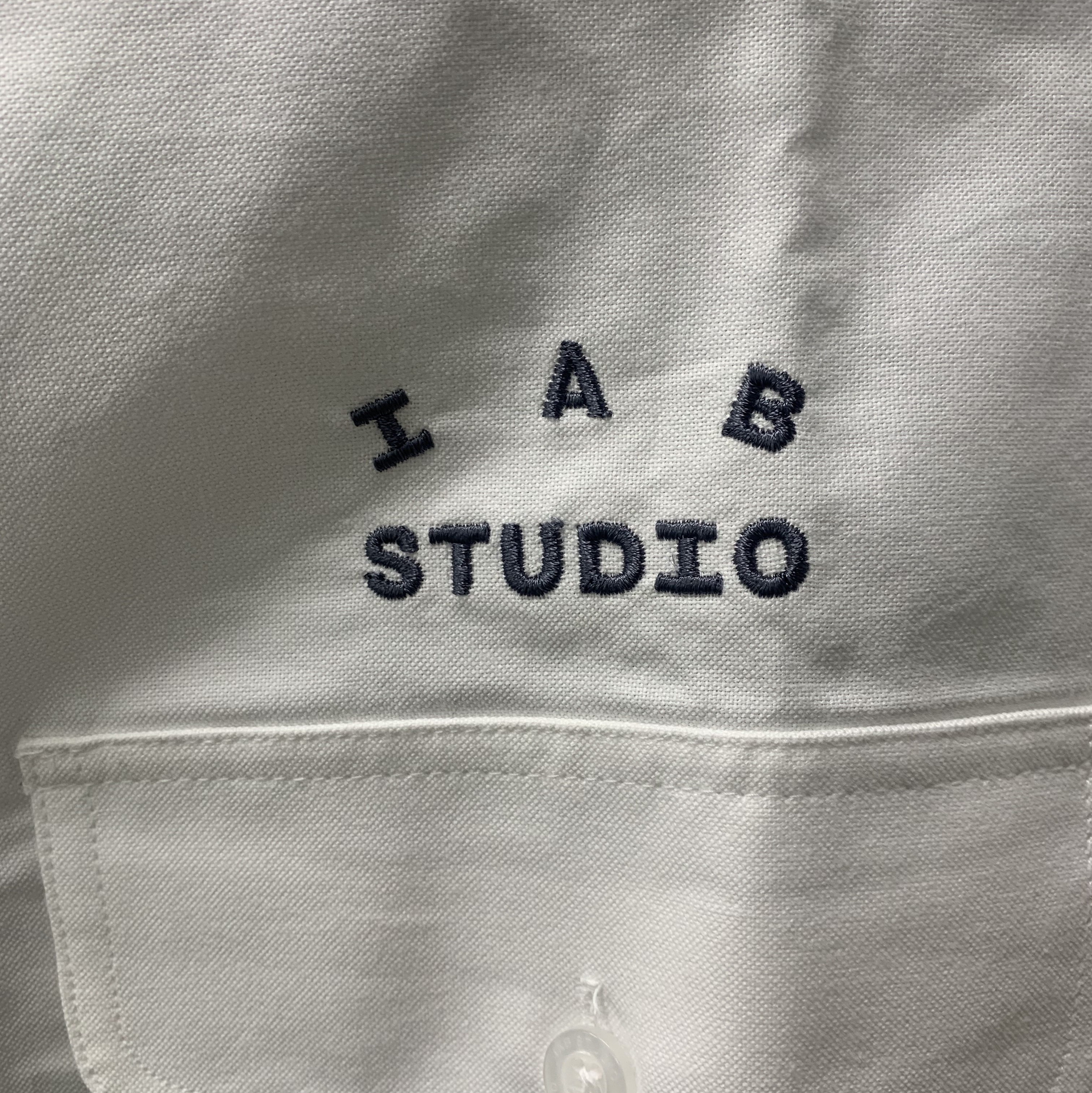 IAB Studio Work Shirt White - 23FW 착용 스타일