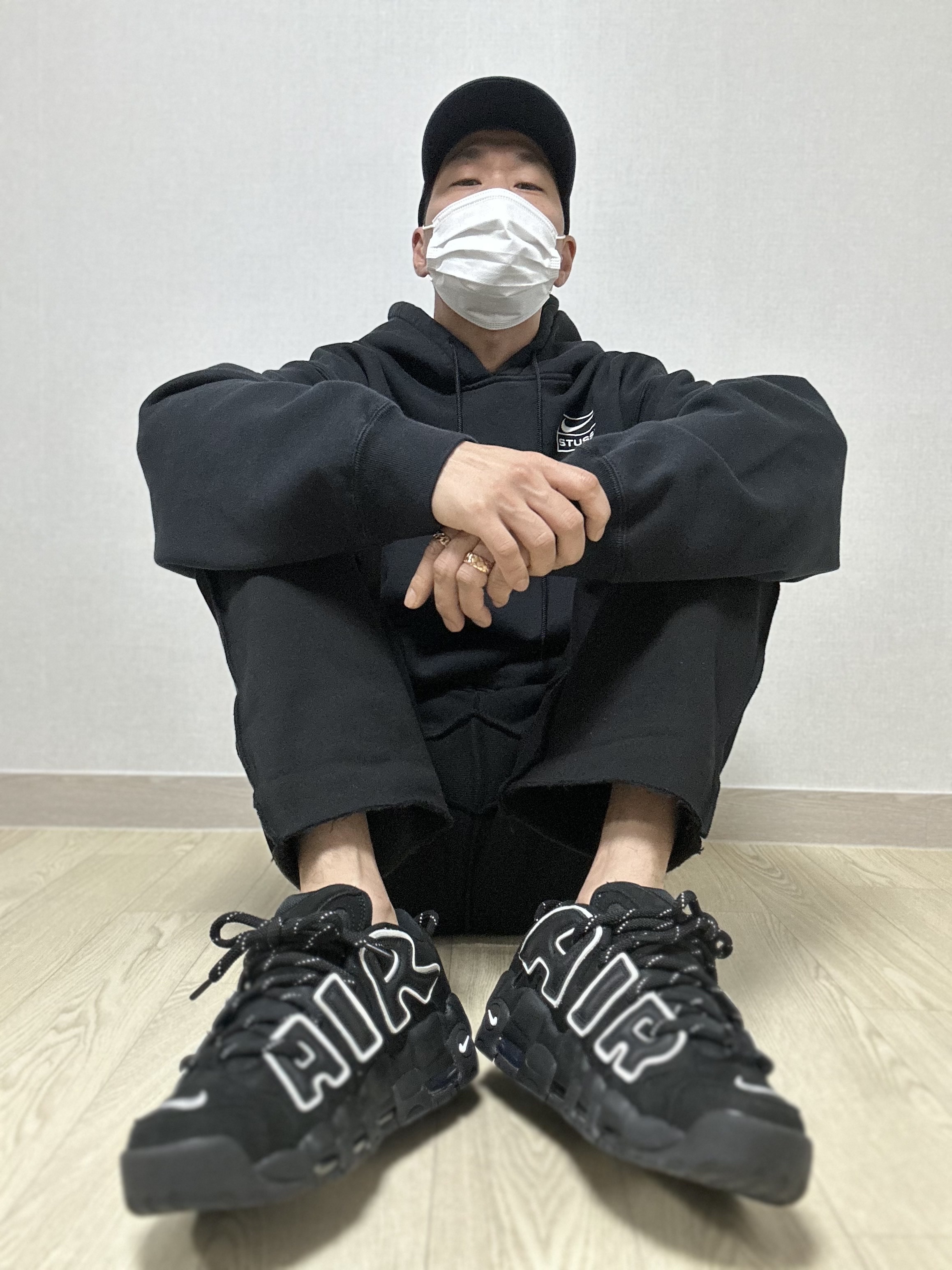 Nike x Ambush Air More Uptempo Low Black and White, Supreme x The North Face Printed Pocket T-Shirt Black - 23SS 착용 스타일 - 1
