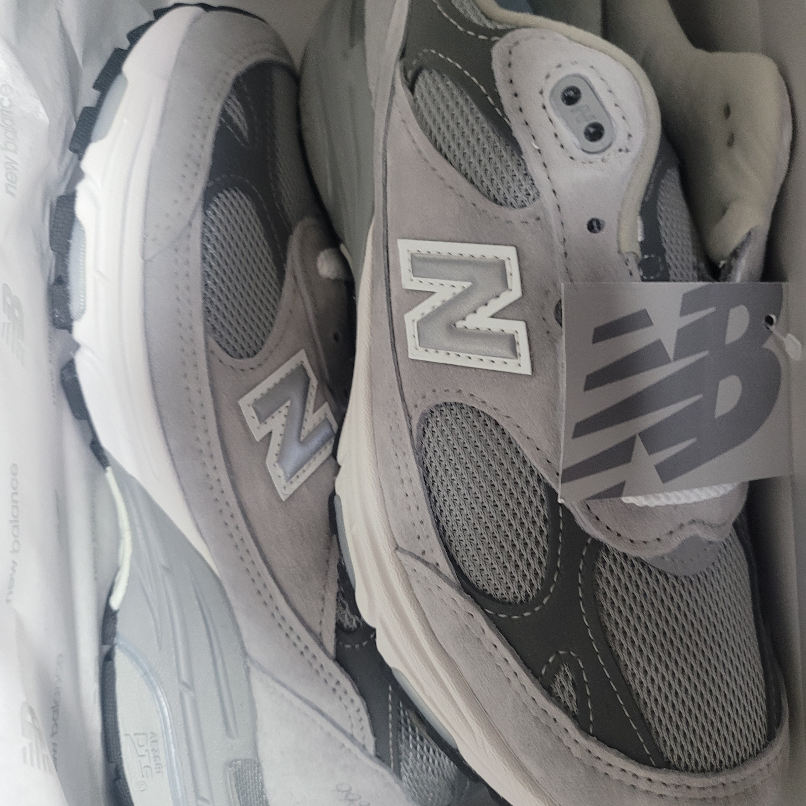 (W) New Balance 993 Made in USA Grey - B Standard 착용 스타일