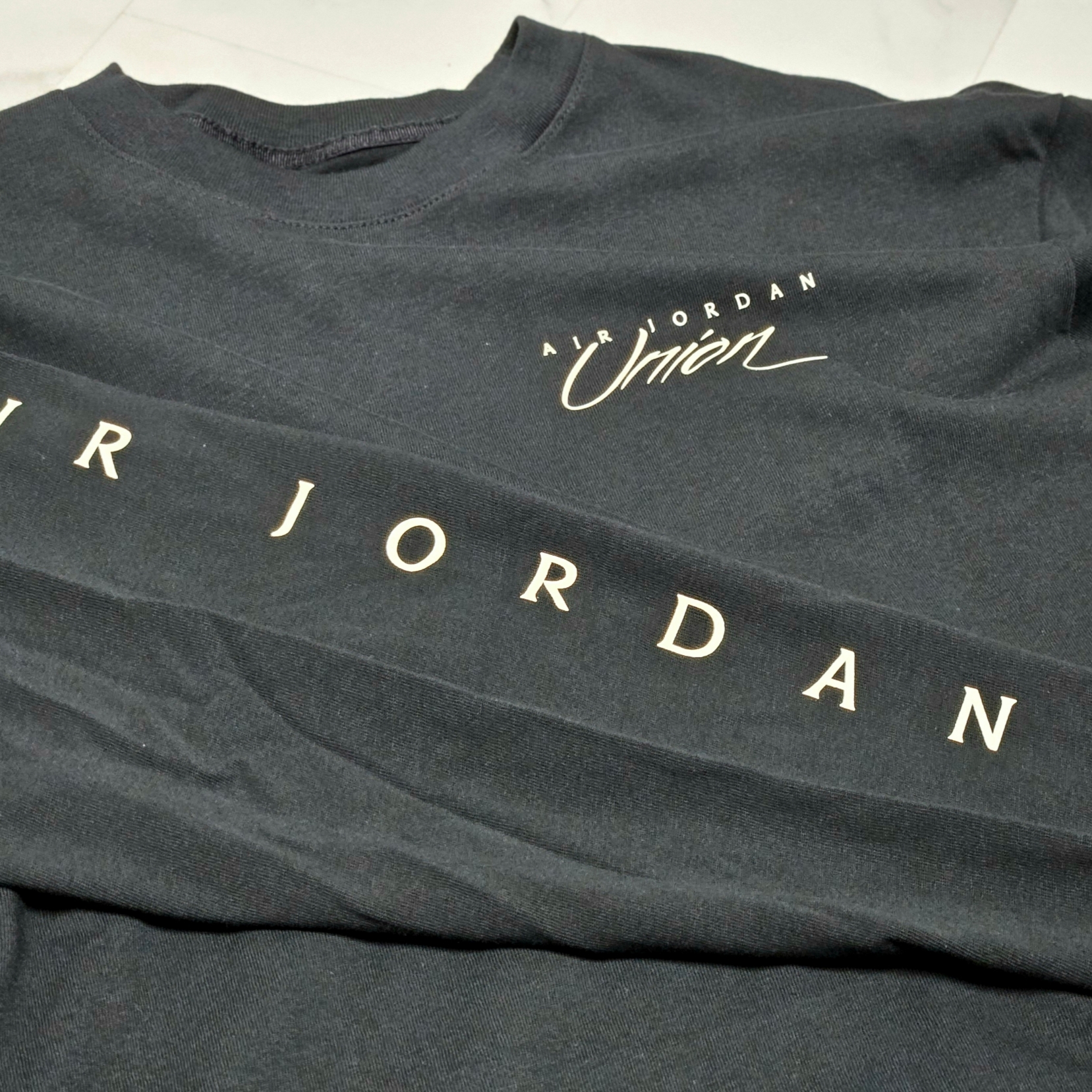 Jordan x Union Long Sleeve T-Shirt Black - US/EU 착용 스타일 - 4