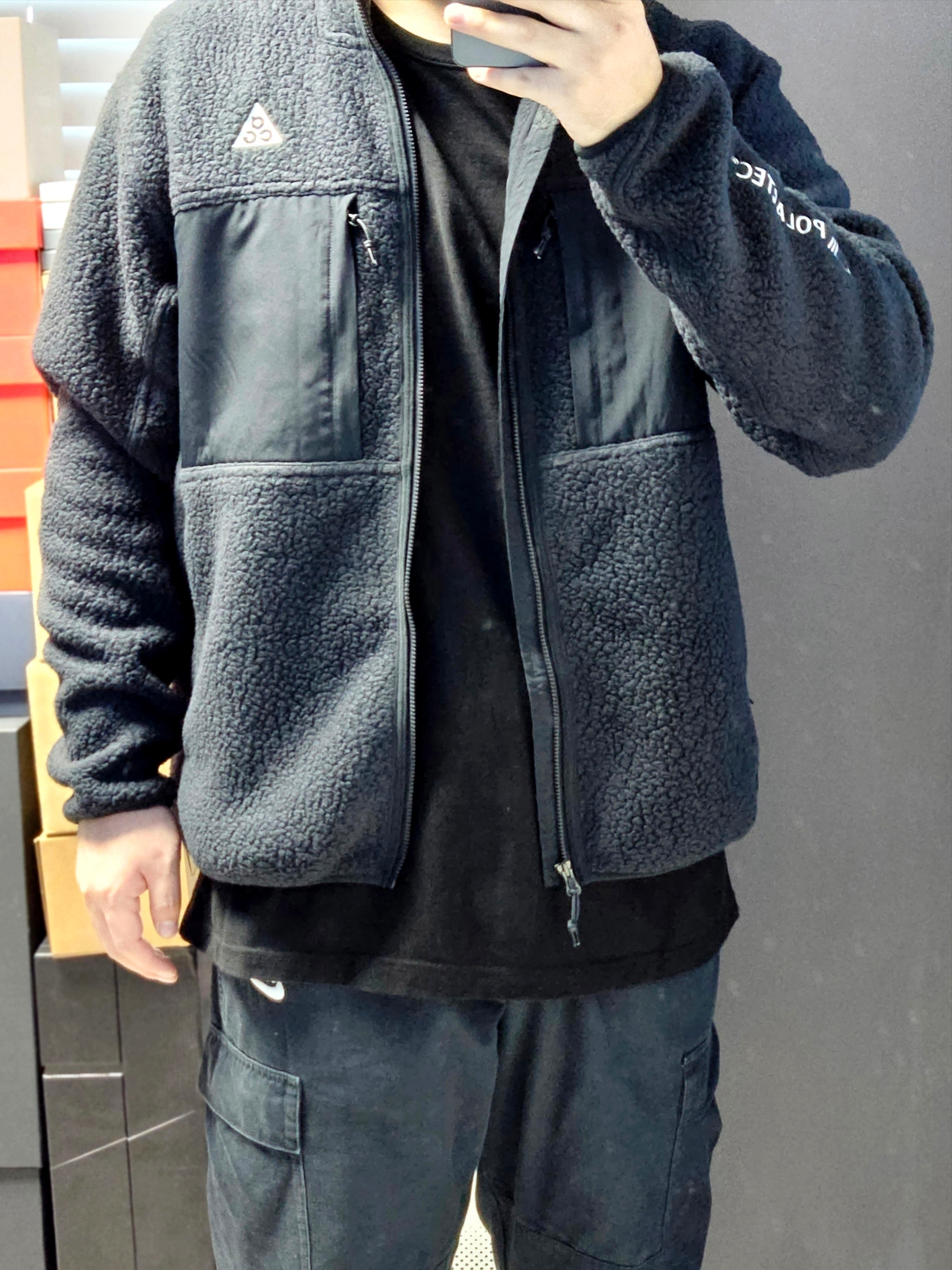 Nike ACG Arctic Wolf Full Zip Top Black Anthracite - Asia 착용 스타일 - 1