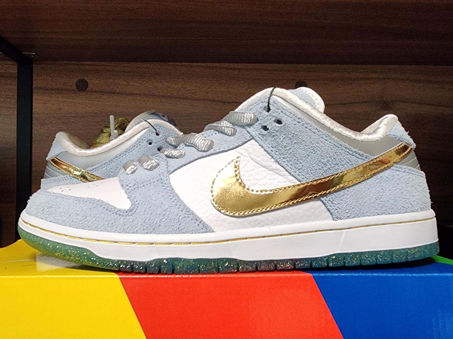 Nike x Sean Cliver SB Dunk Low Holiday Special 착용 스타일