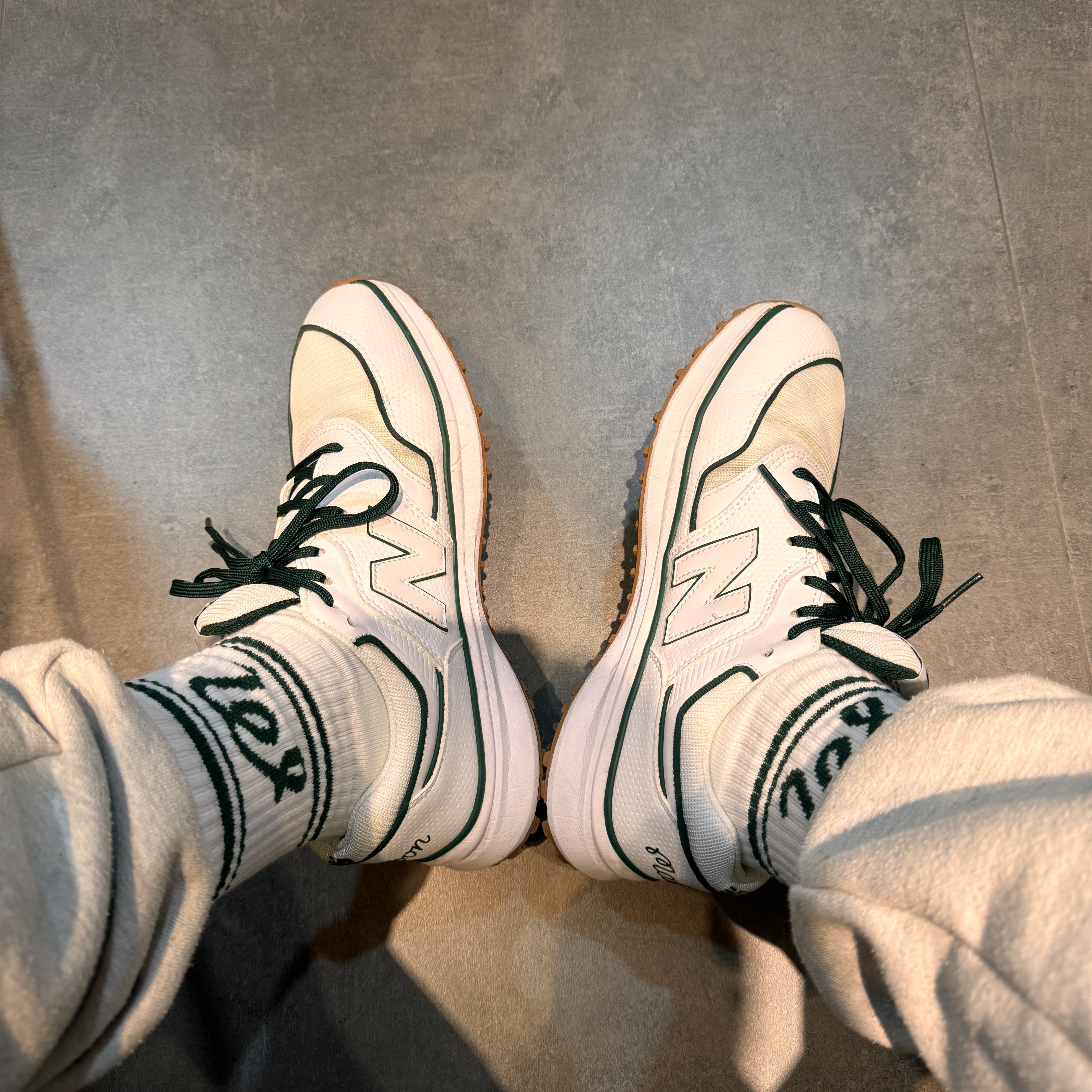 New Balance x Malbon 997 Golf White Green 착용 스타일