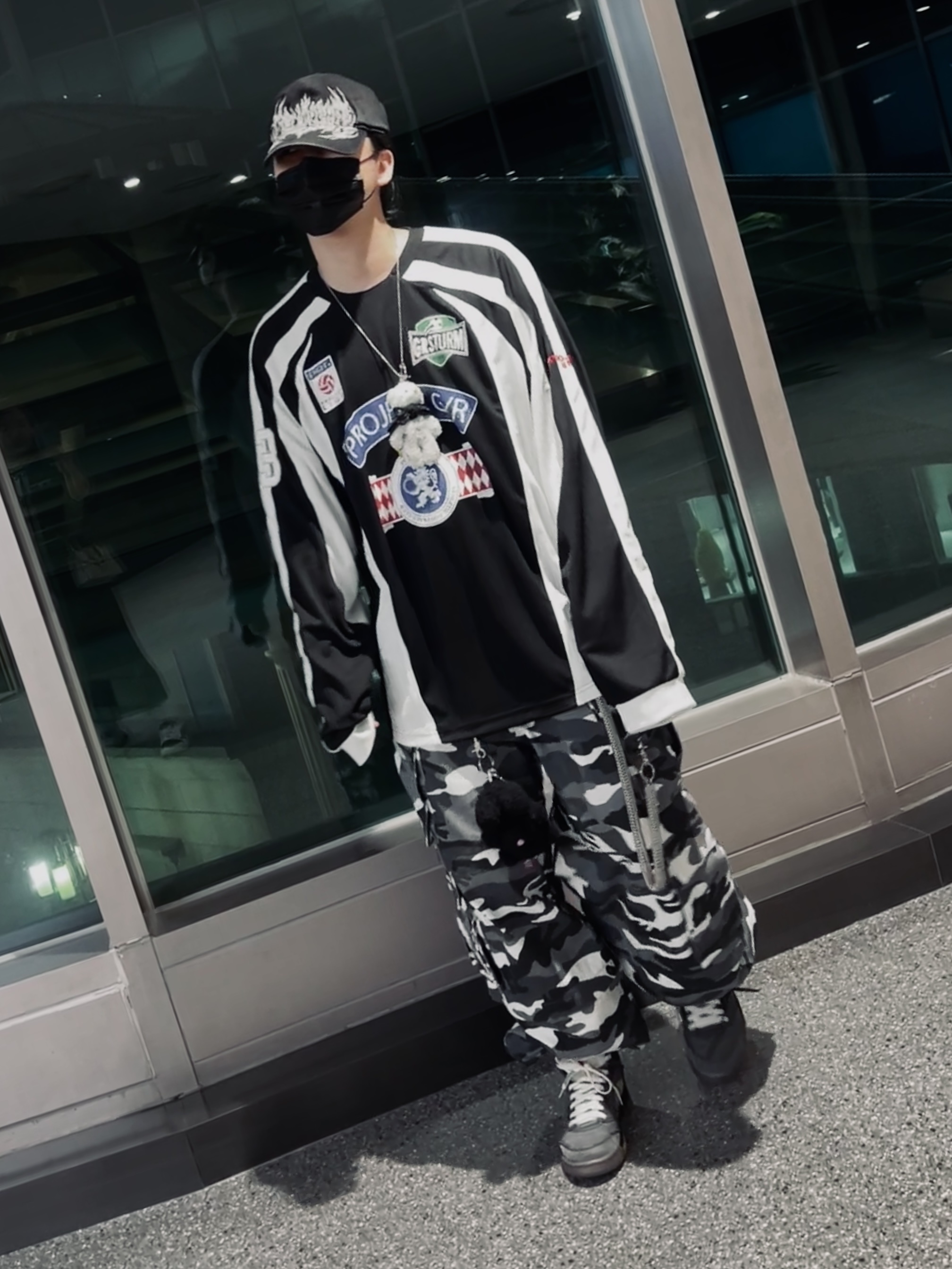 Project G/R Long Sleeve Football Jersey Black, Project G/R Metalic Logo Cap Black 착용 스타일 - 1