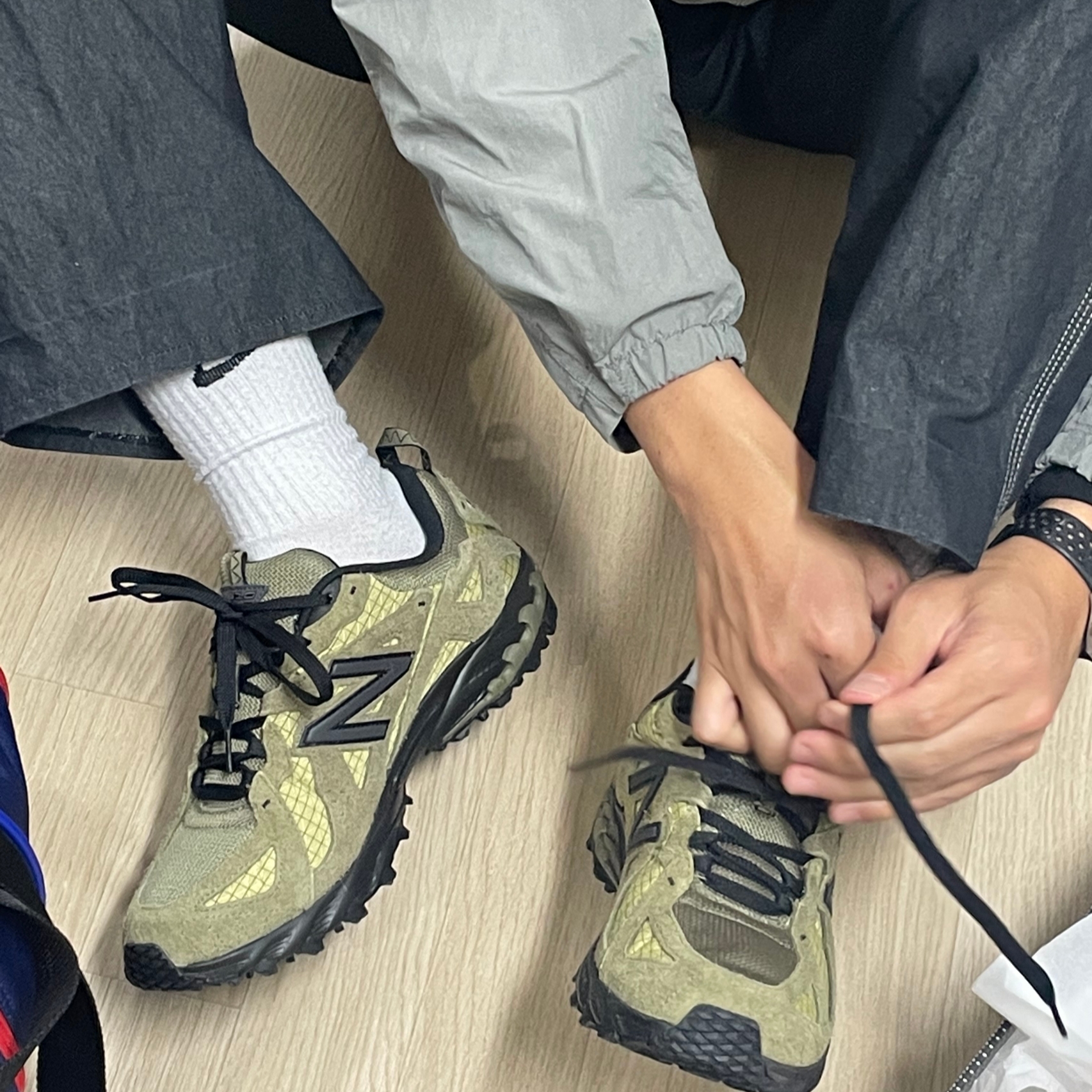 New Balance x Cayl ML610TCL Covert Green 착용 스타일